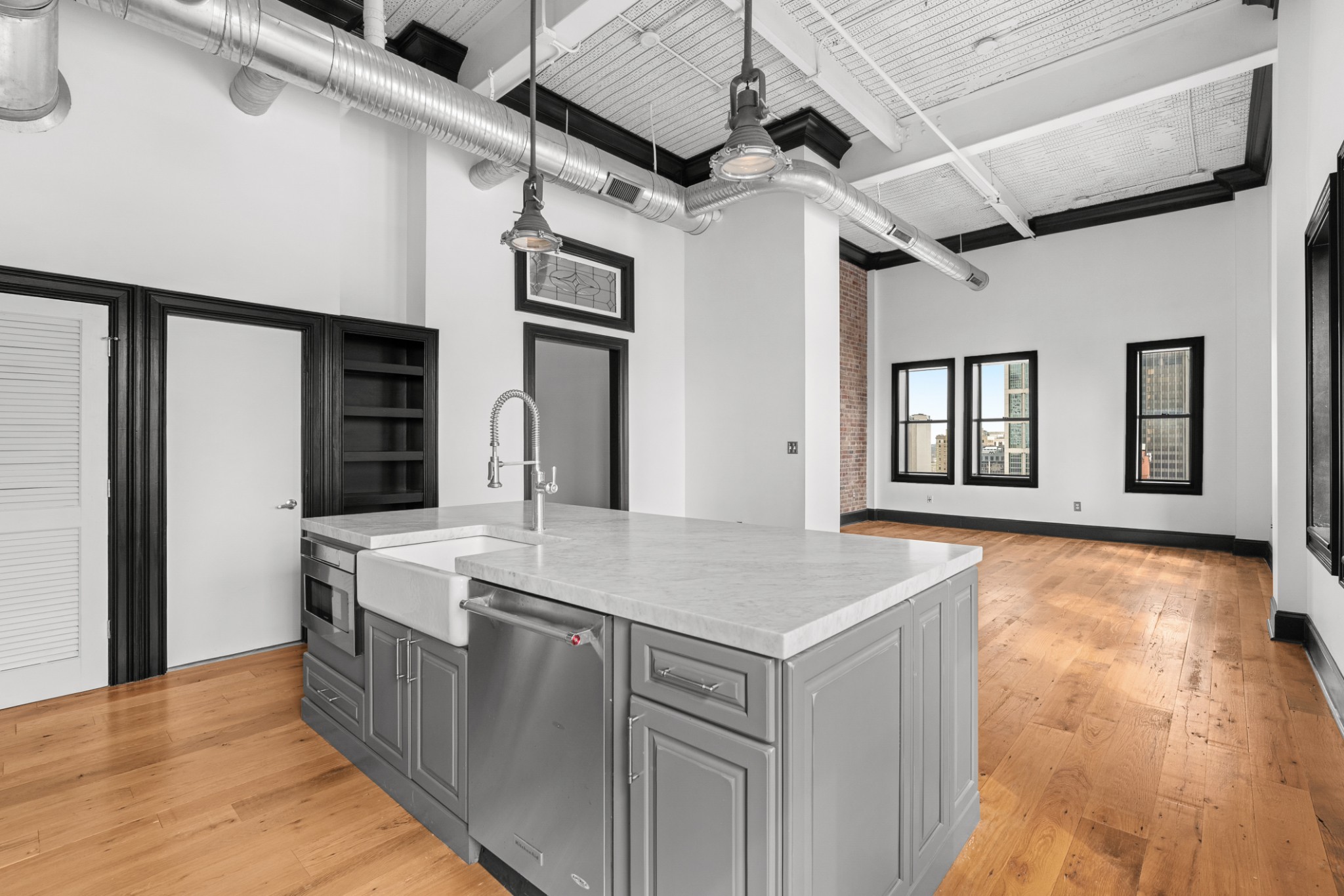 700 Church St Unit: 1201