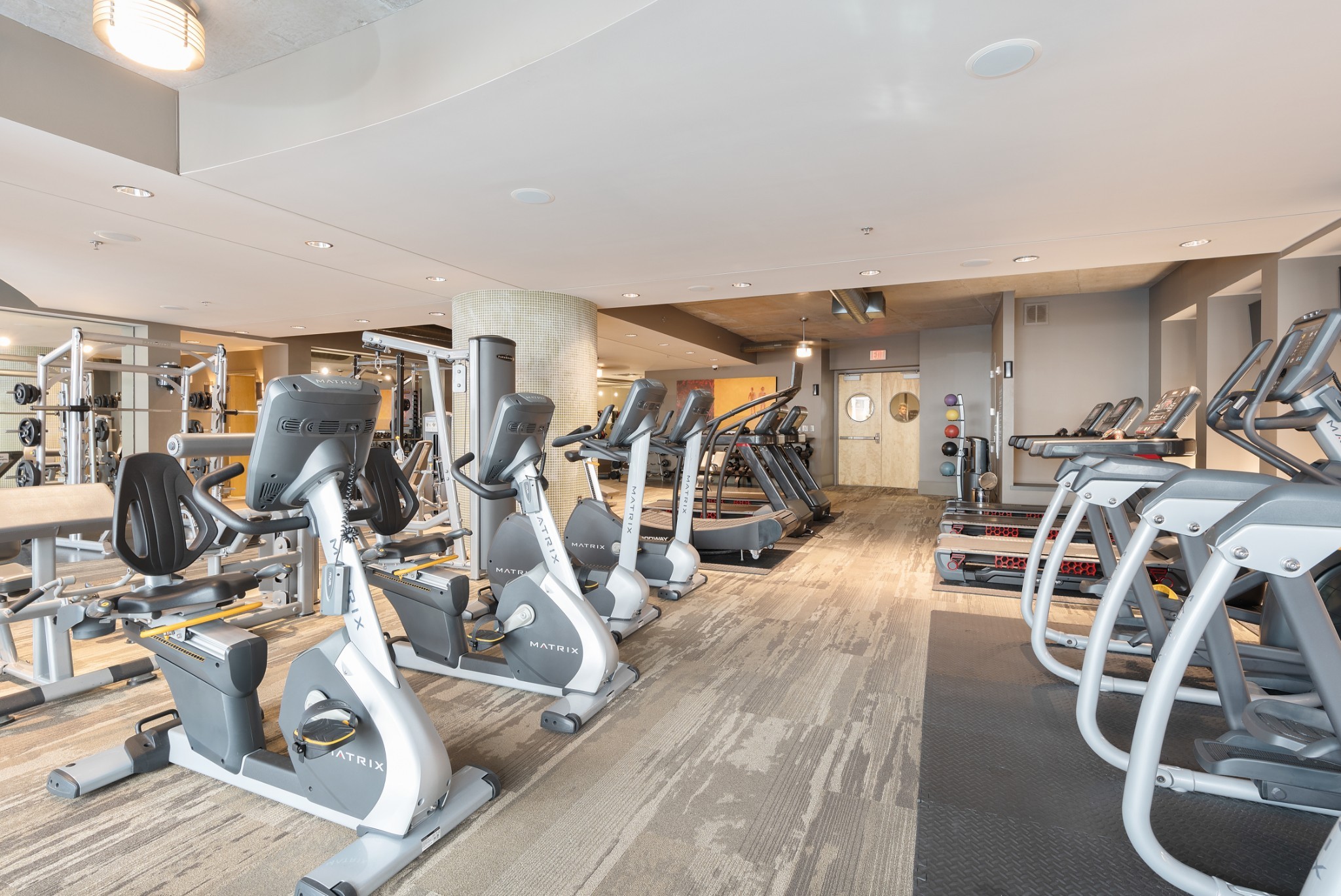 600 12th Ave, S Unit: 313