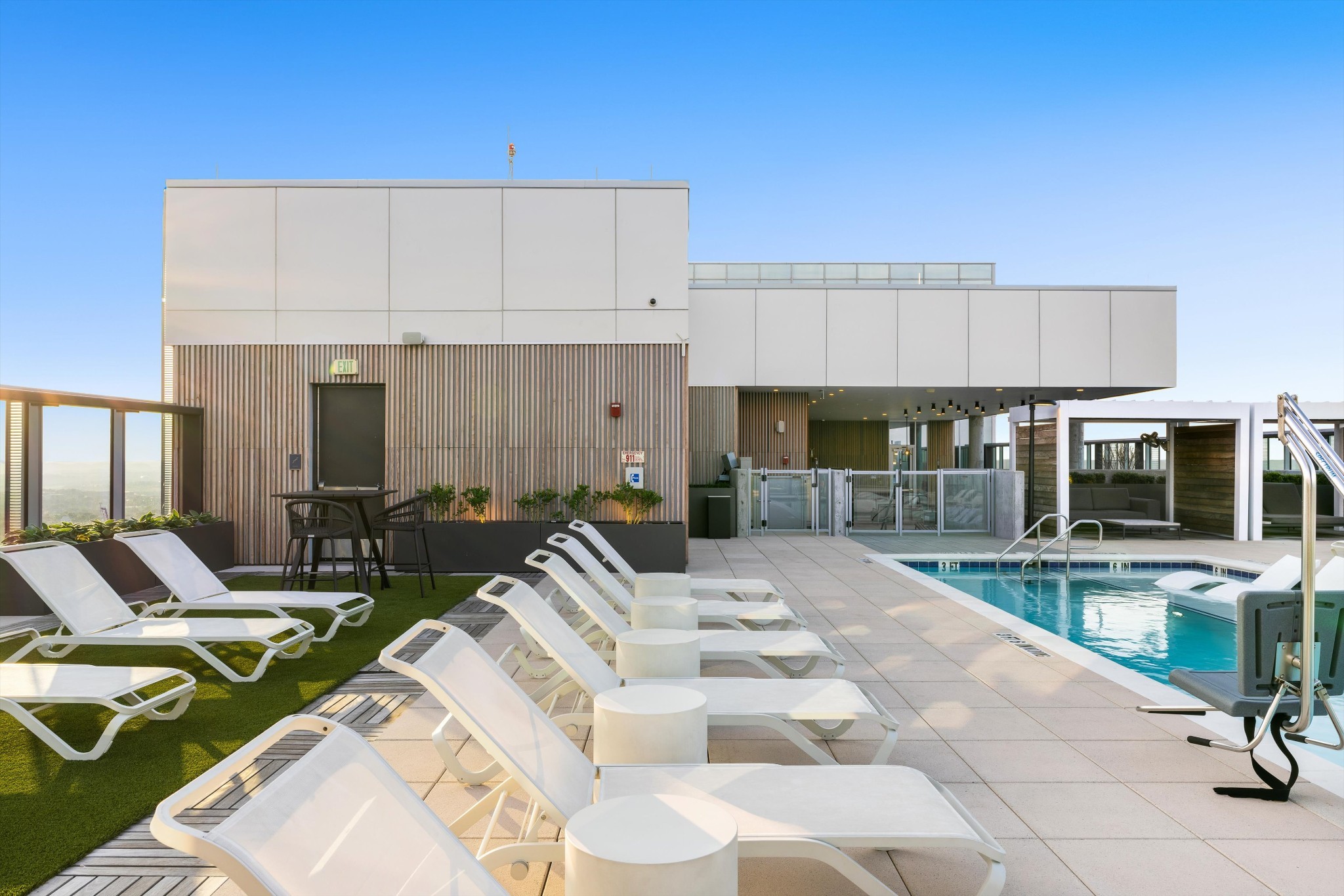 1616 West End Ave Unit: 1708