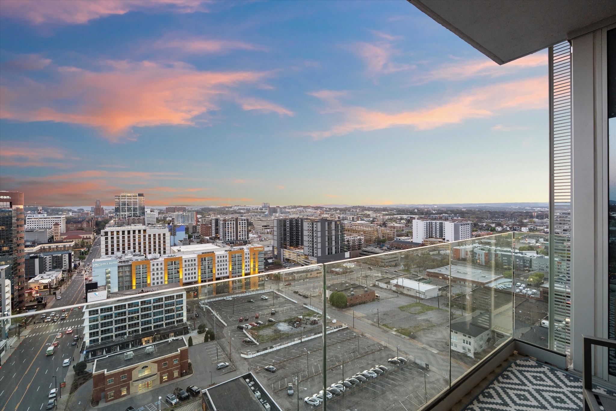 1616 West End Ave Unit: 1708