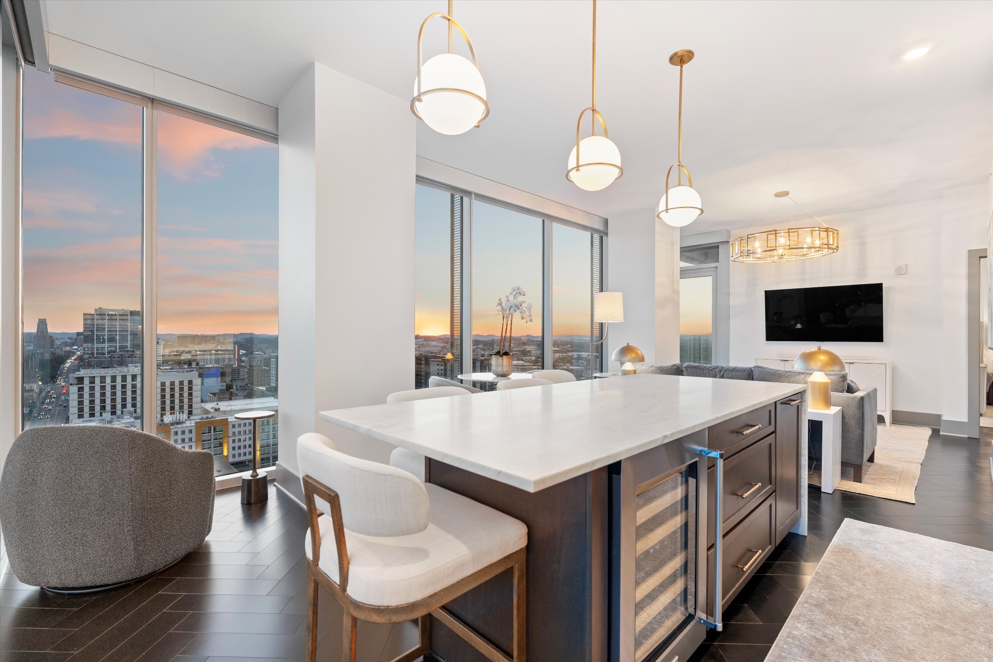 1616 West End Ave Unit: 1708