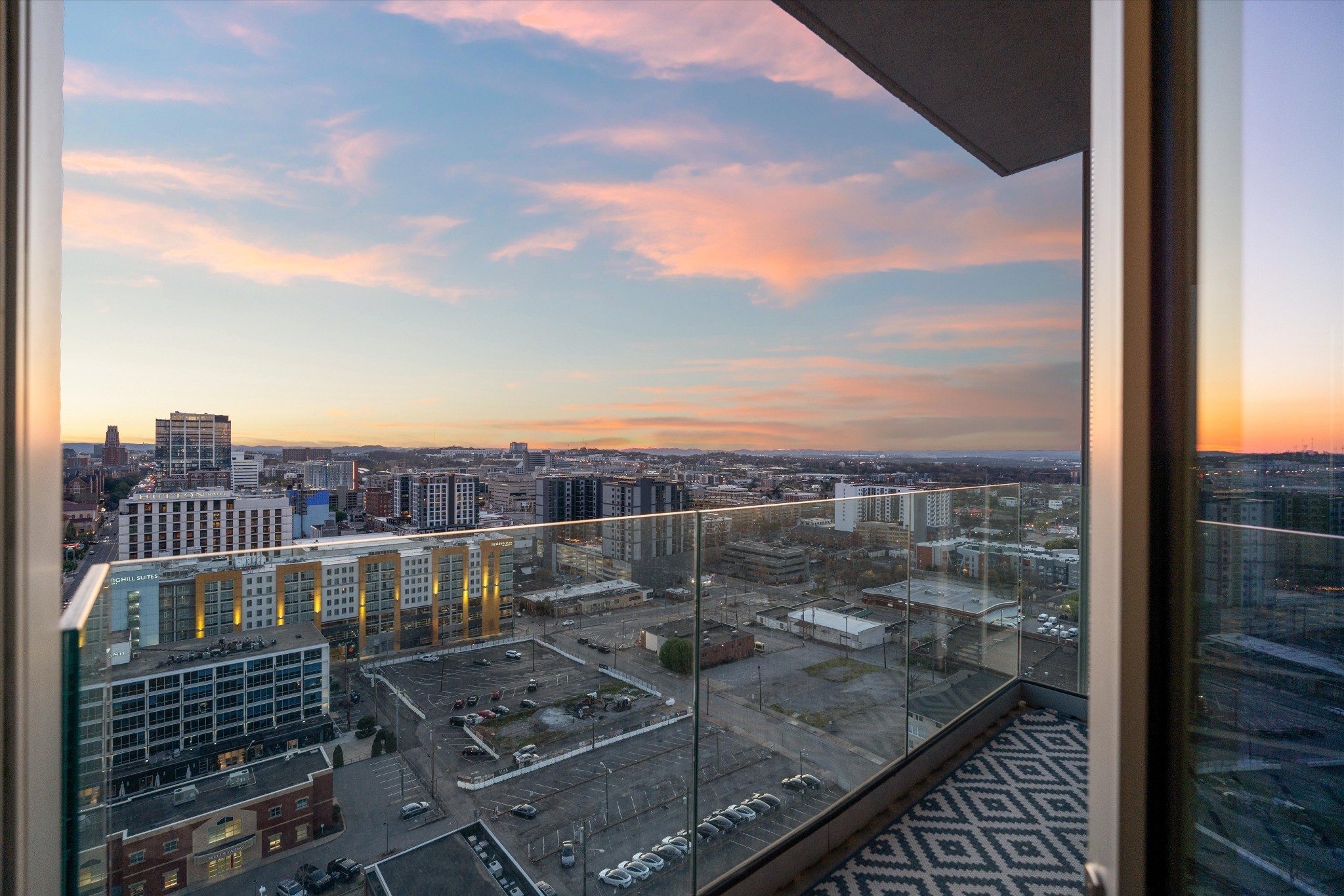 1616 West End Ave Unit: 1708