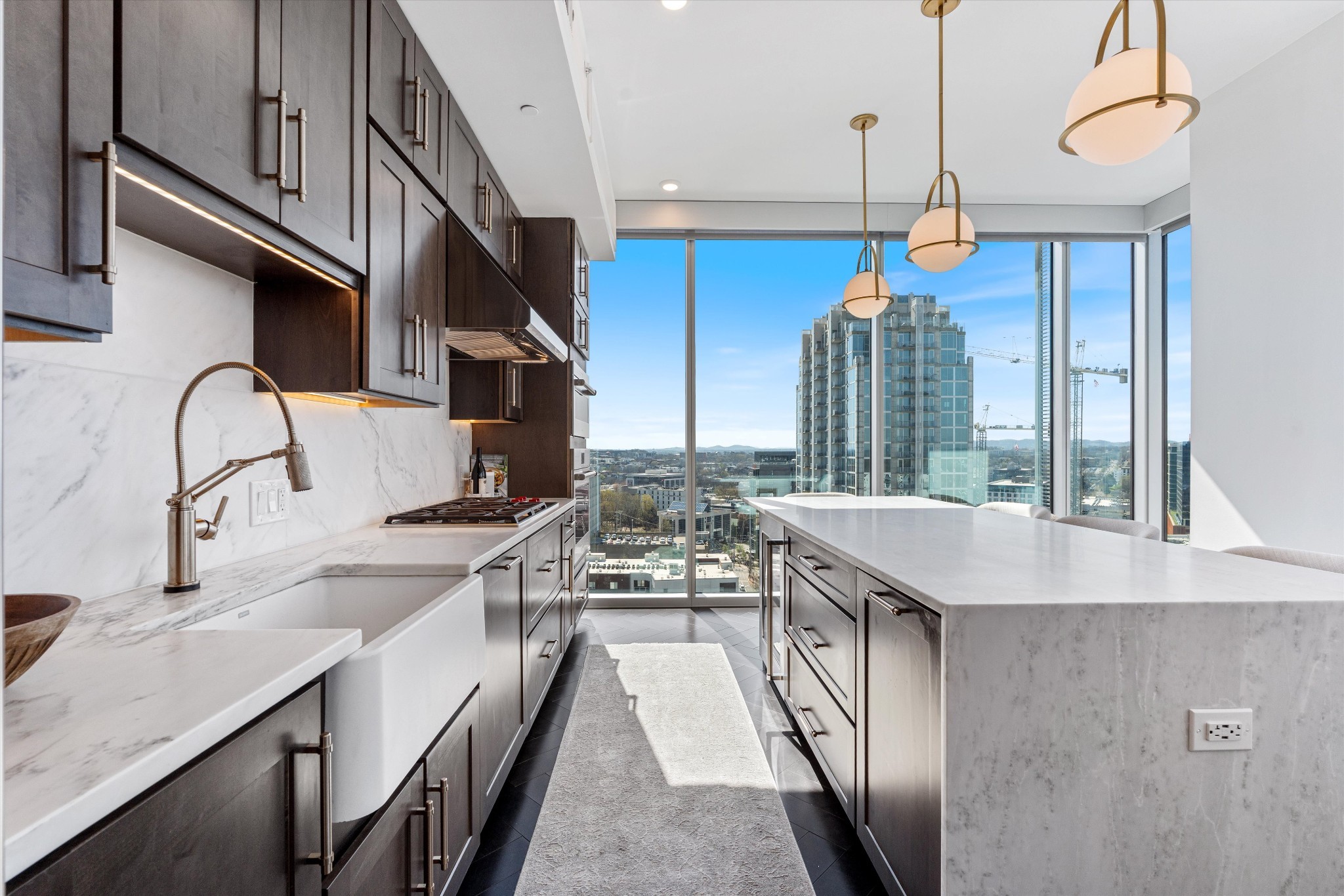 1616 West End Ave Unit: 1708