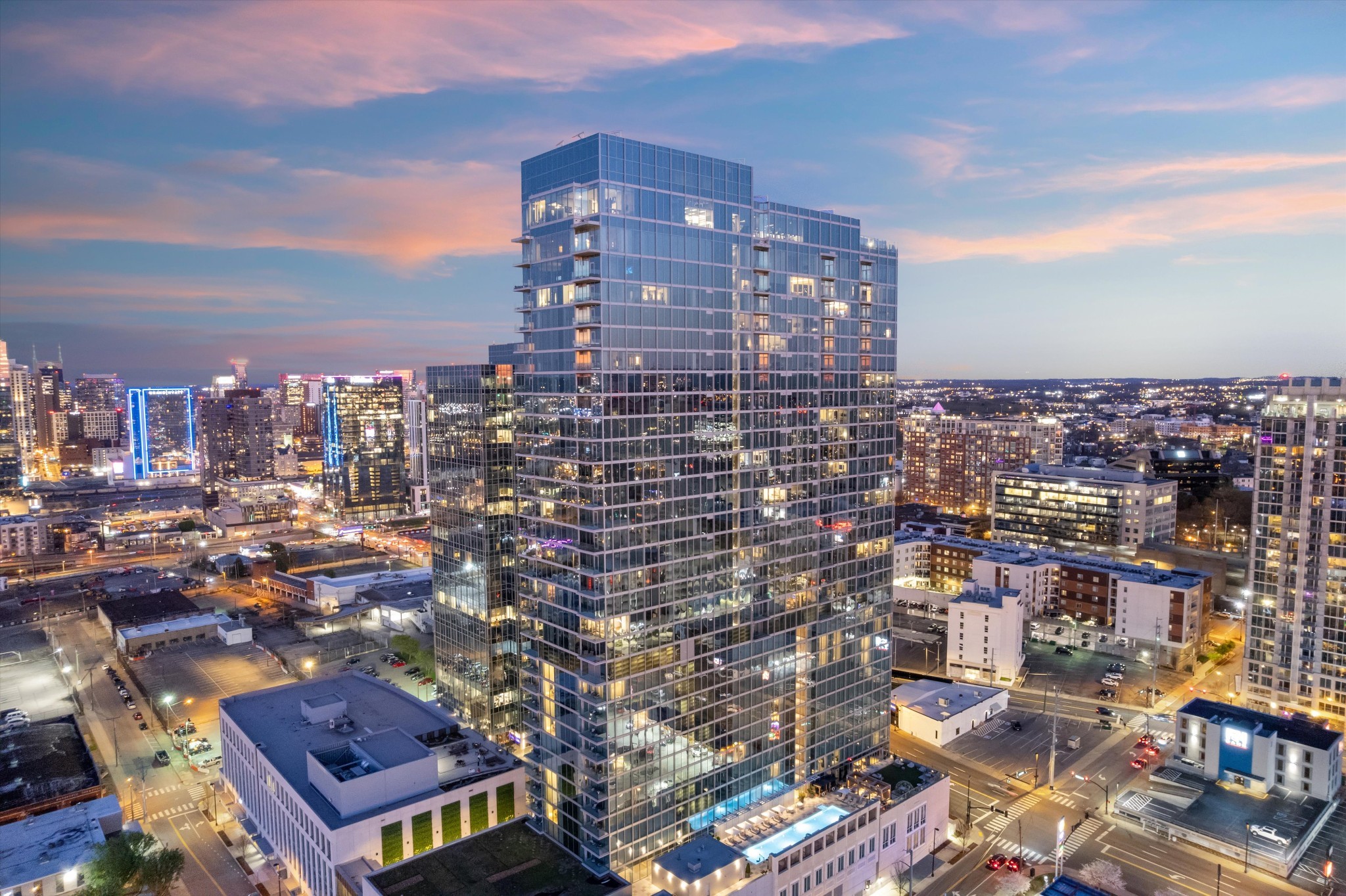 1616 West End Ave Unit: 1708