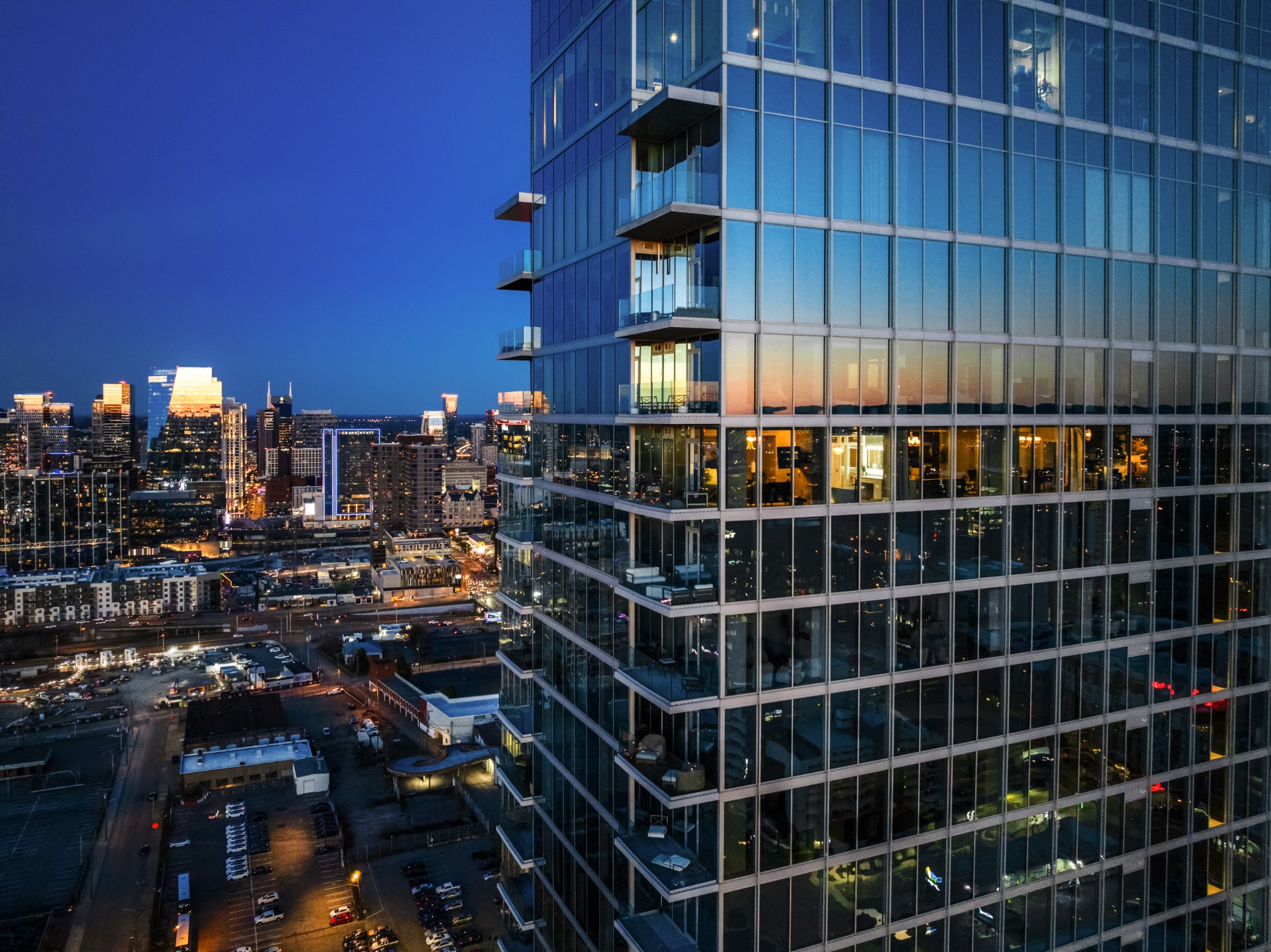 1616 West End Ave Unit: 3001