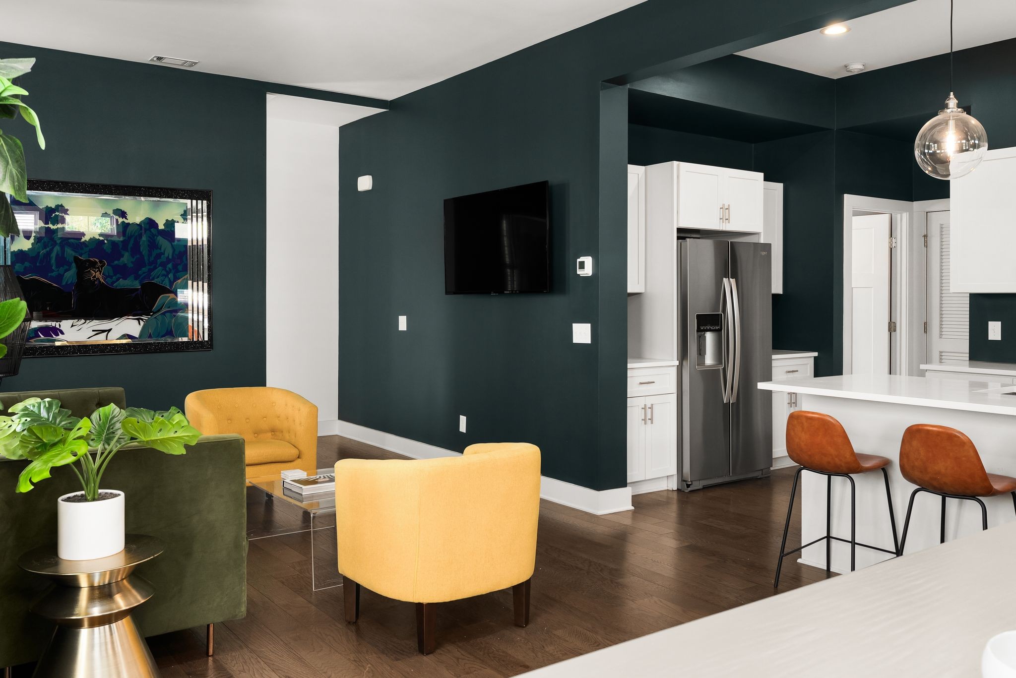 2021 Beech Ave Unit: 1