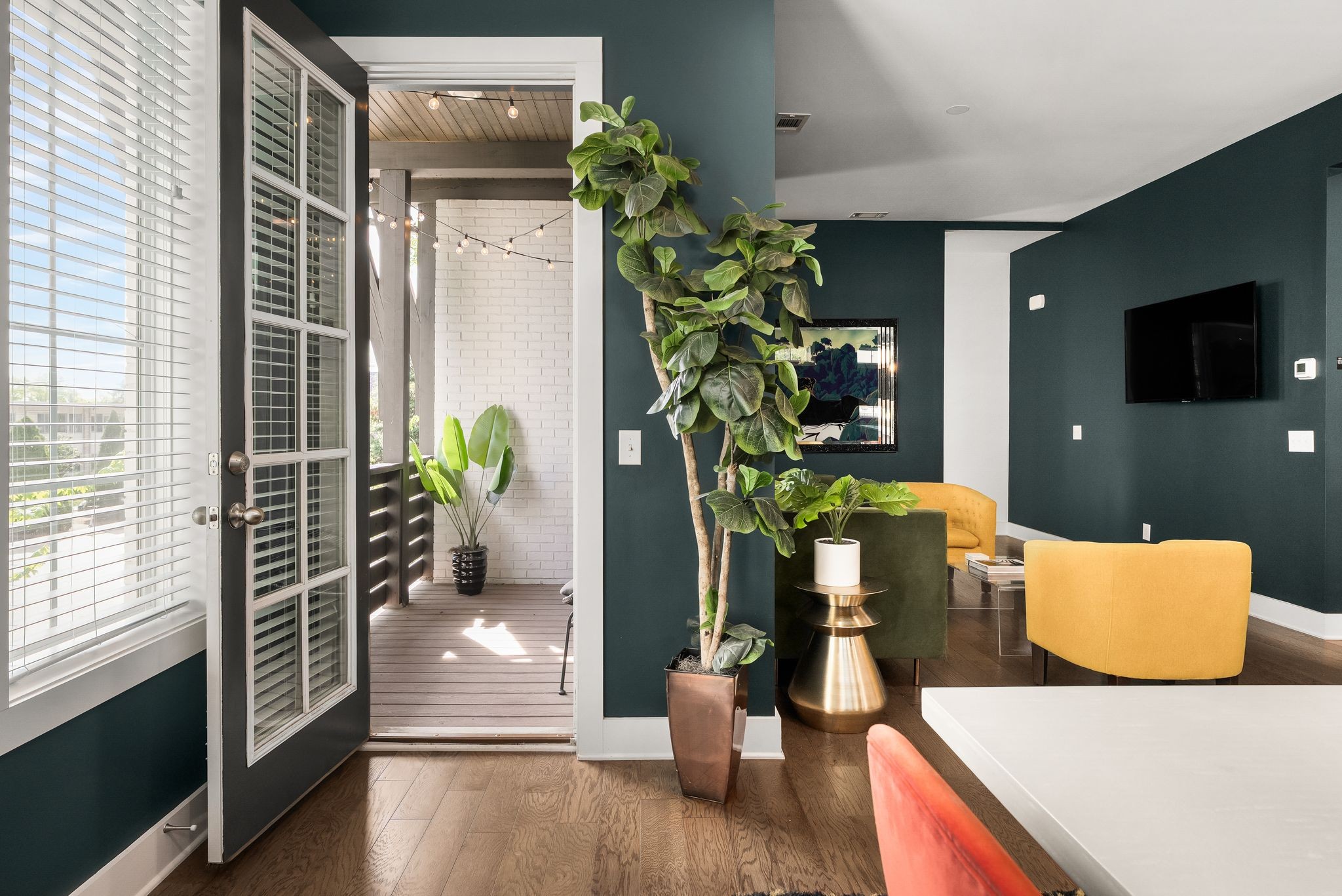 2021 Beech Ave Unit: 1