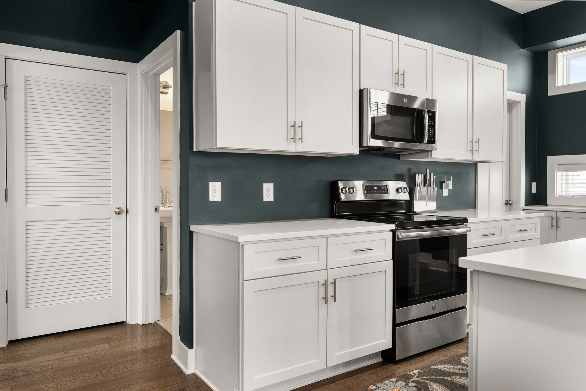 2021 Beech Ave Unit: 1