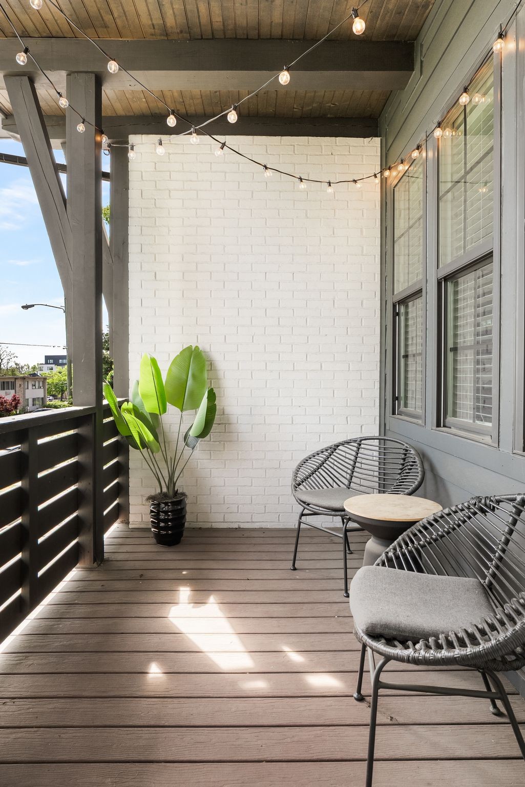 2021 Beech Ave Unit: 1