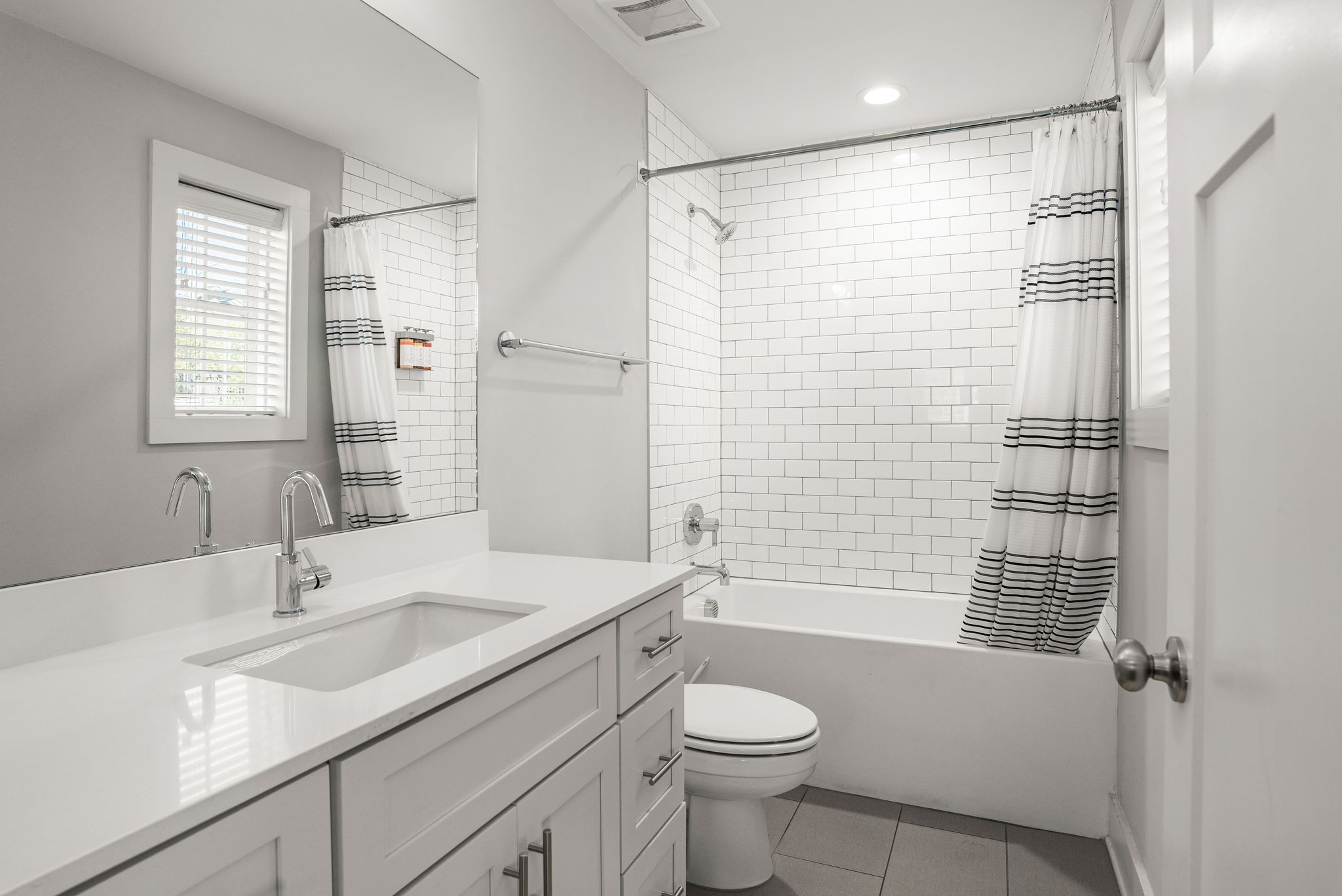 2021 Beech Ave Unit: 1