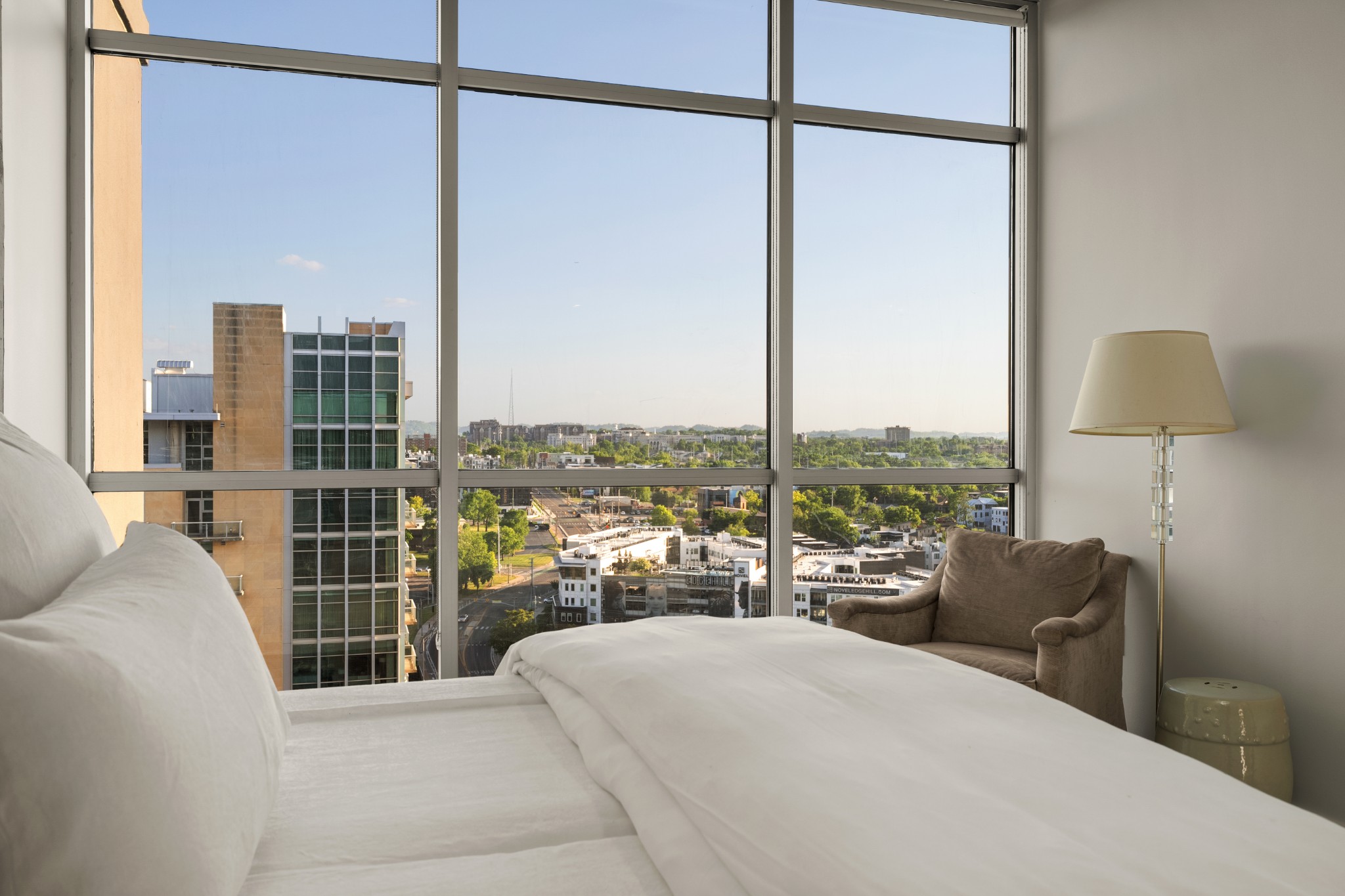 600 12th Ave, S Unit: 2000