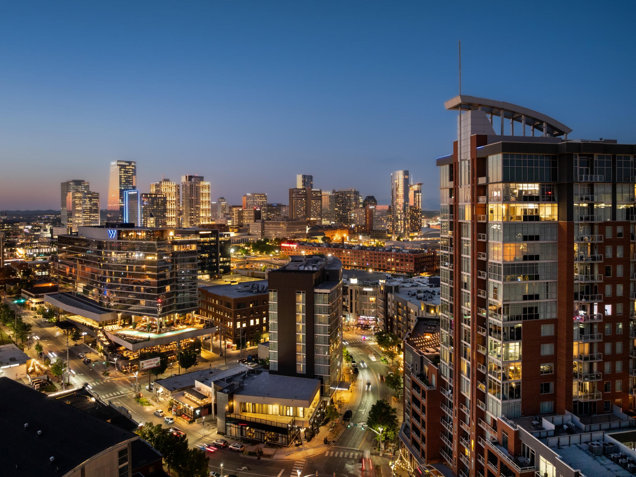 600 12th Ave, S Unit: 2000