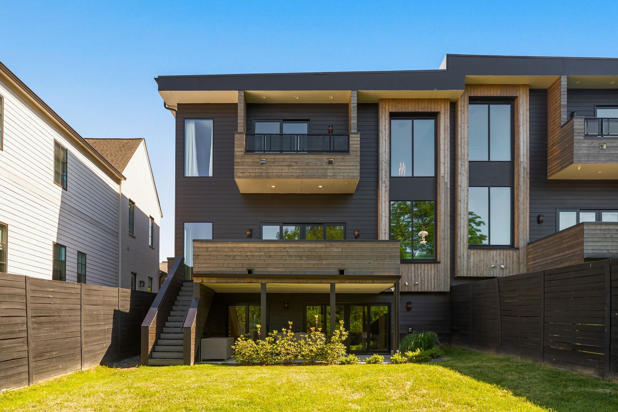1314 Clifton Ln
