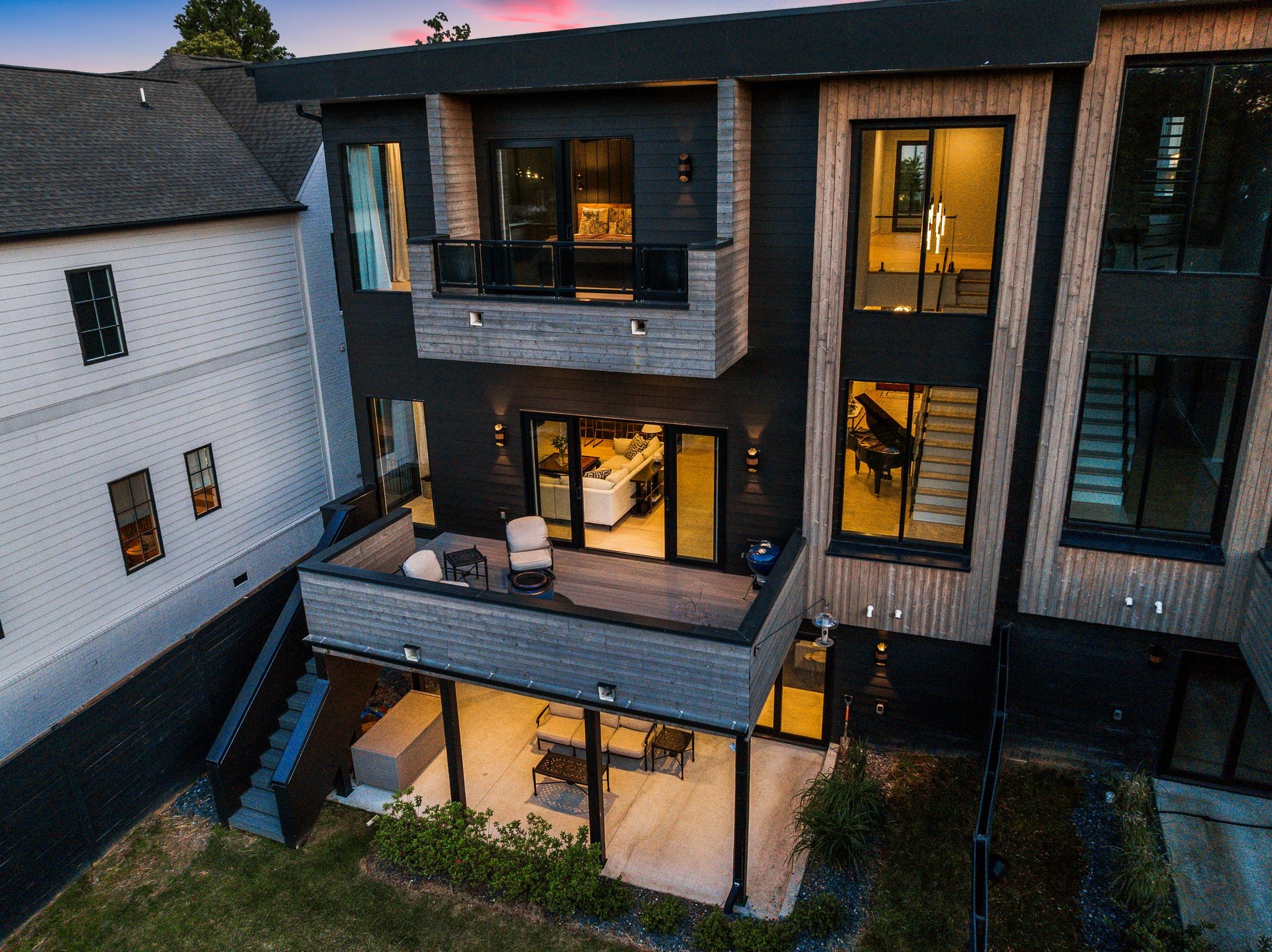 1314 Clifton Ln
