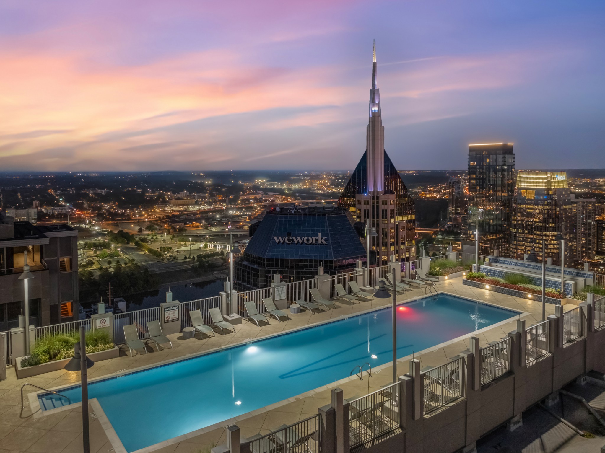 415 Church St Unit: 2907