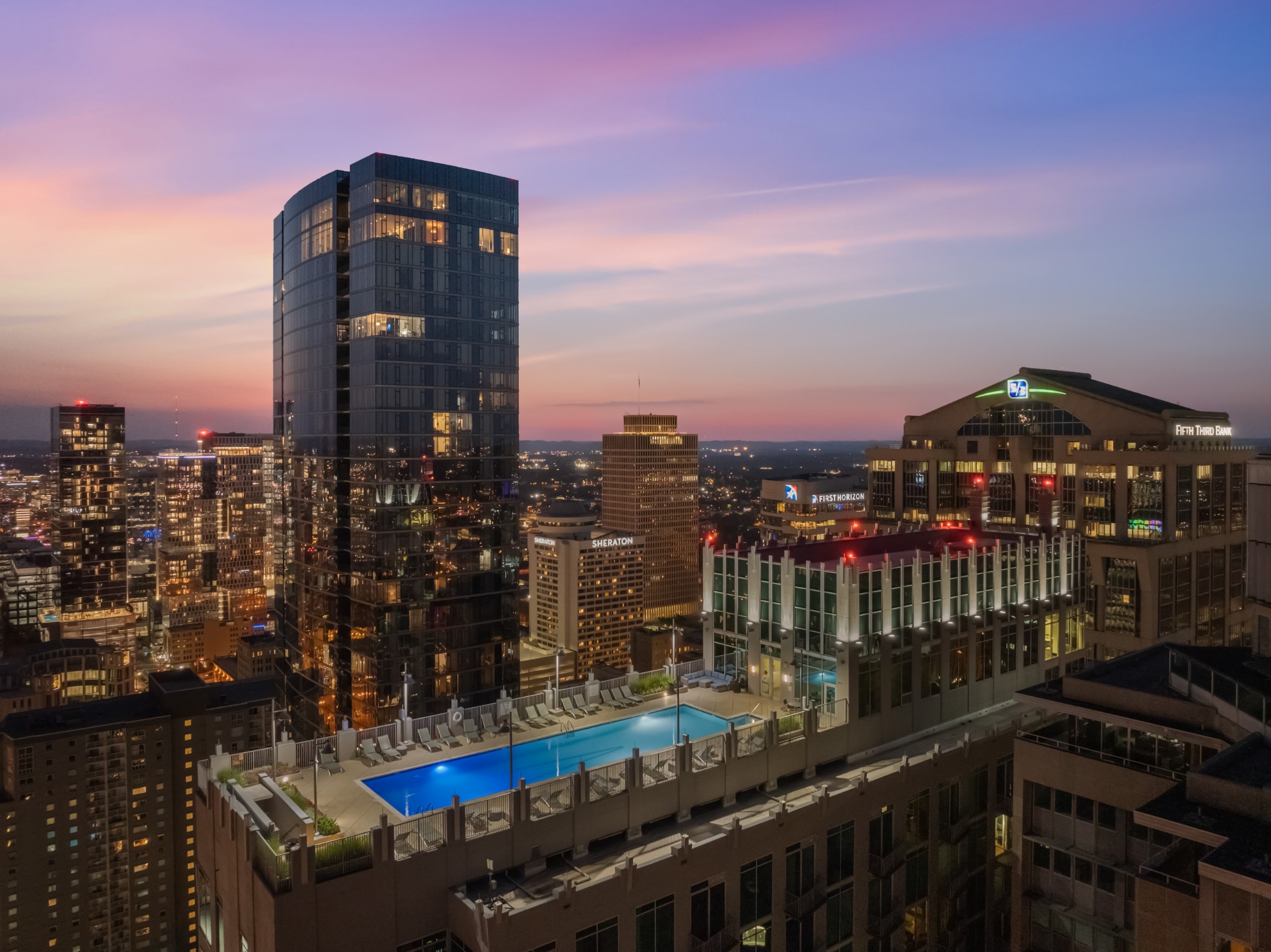 415 Church St Unit: 2907