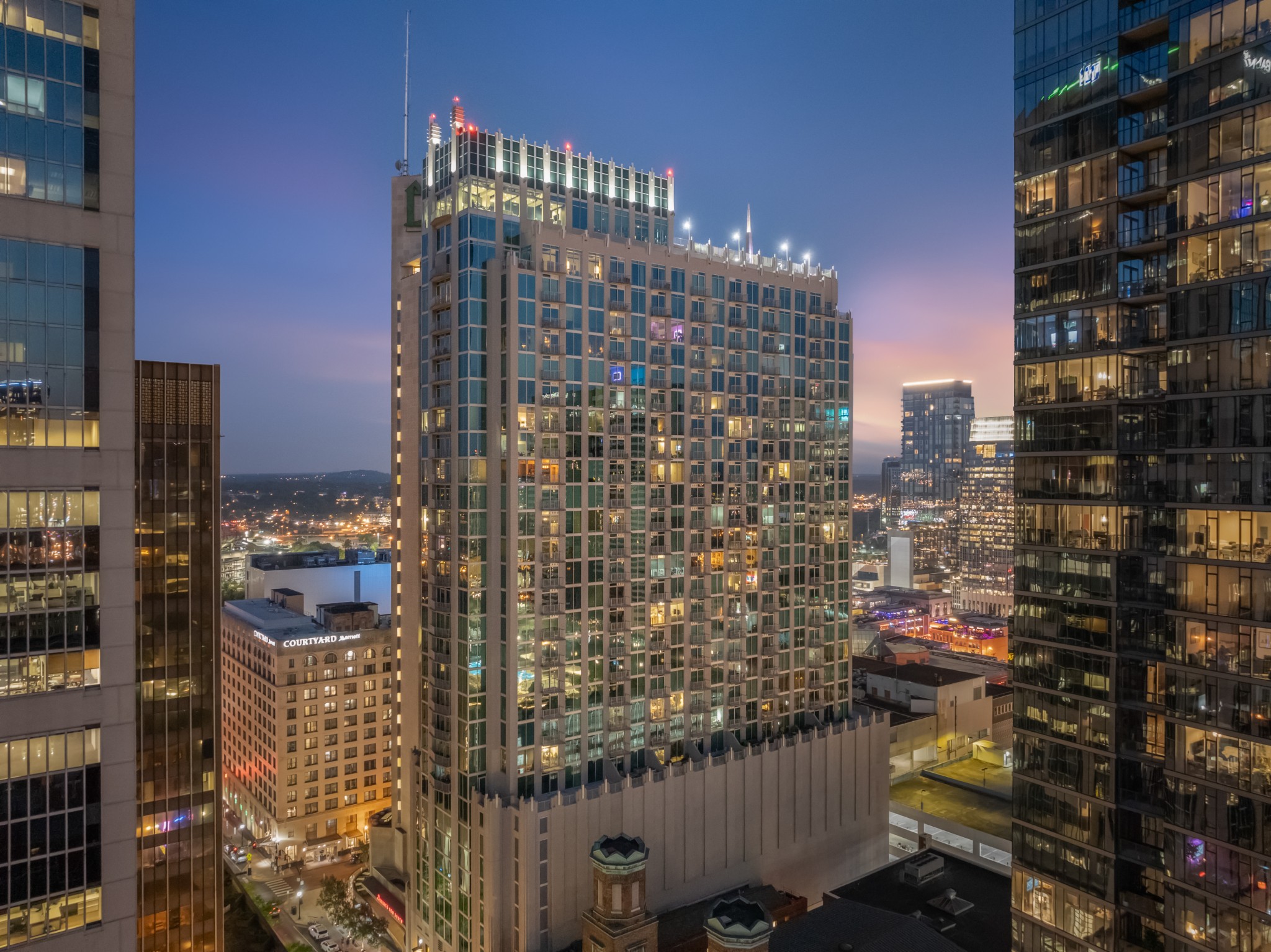 415 Church St Unit: 2907
