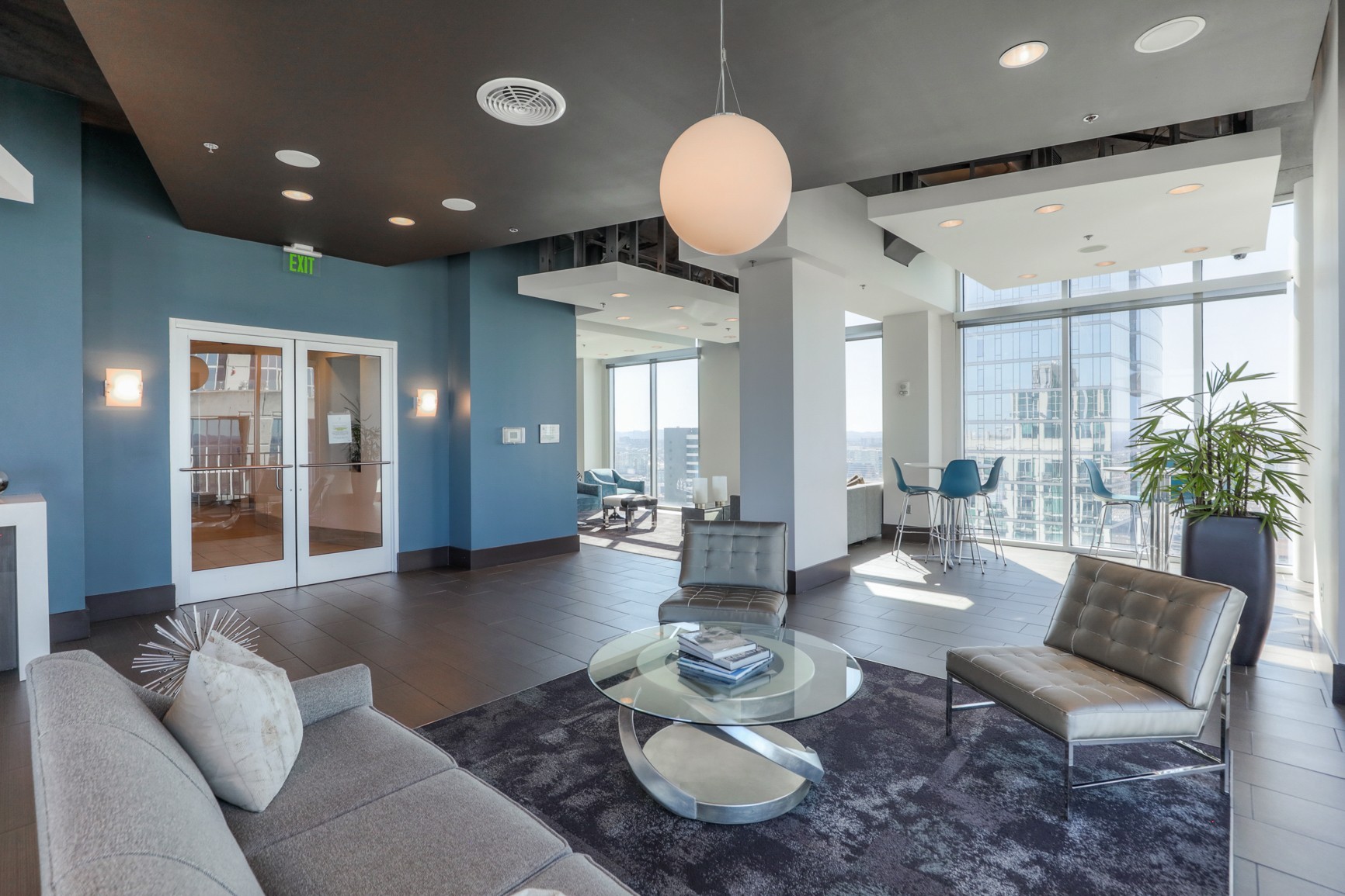 415 Church St Unit: 2907