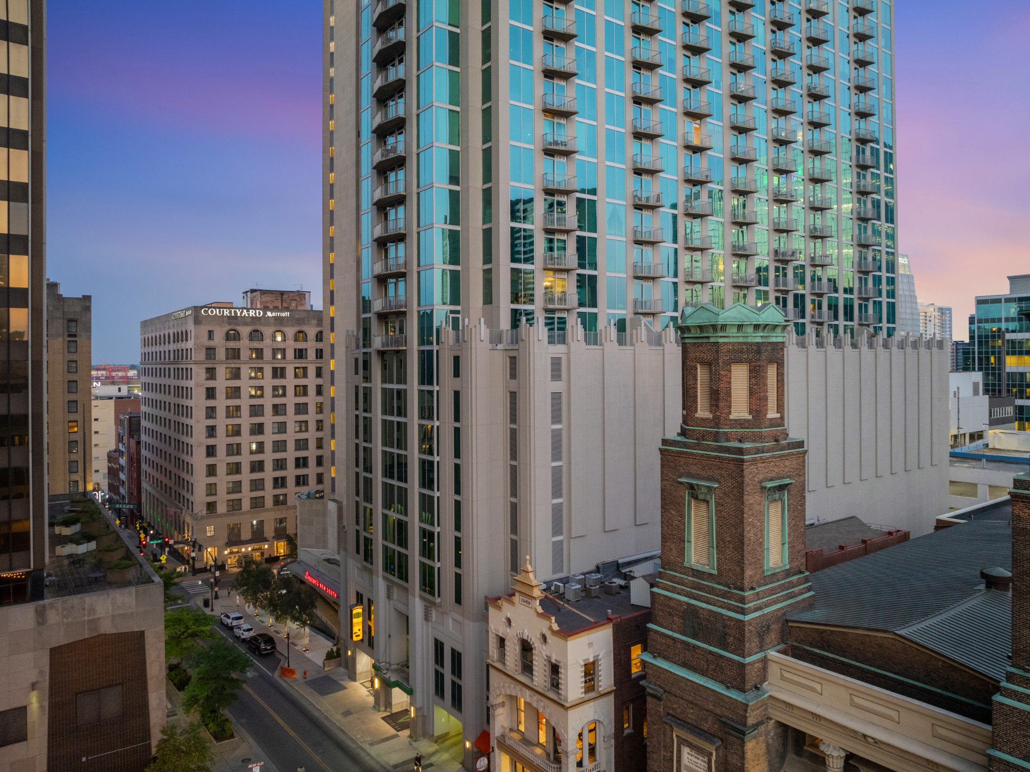 415 Church St Unit: 2907