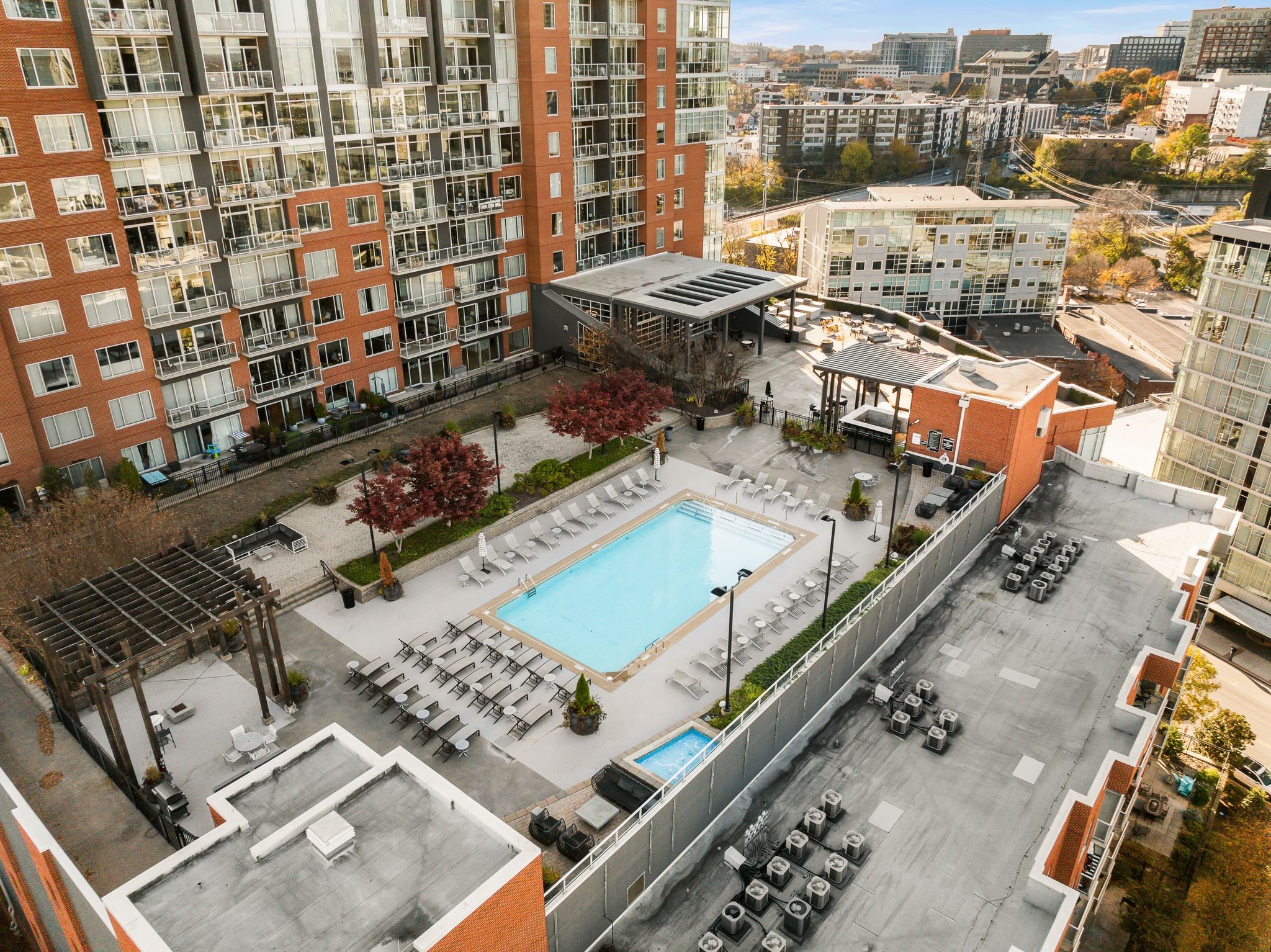 600 12th Ave, S Unit: 607