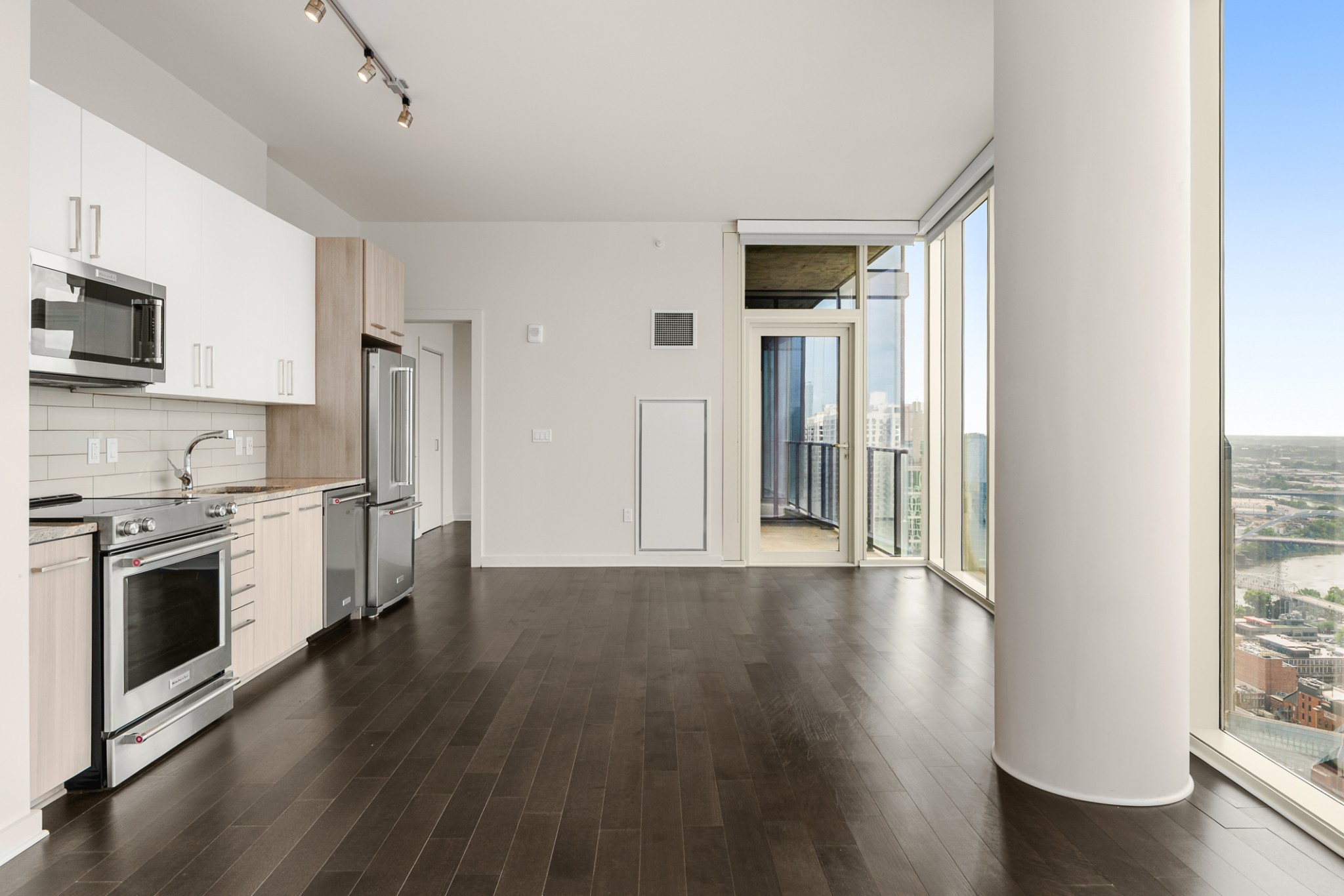 515 Church St Unit: 3010