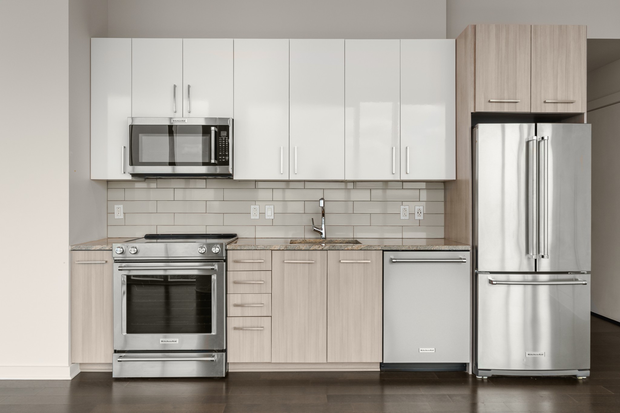 515 Church St Unit: 3010