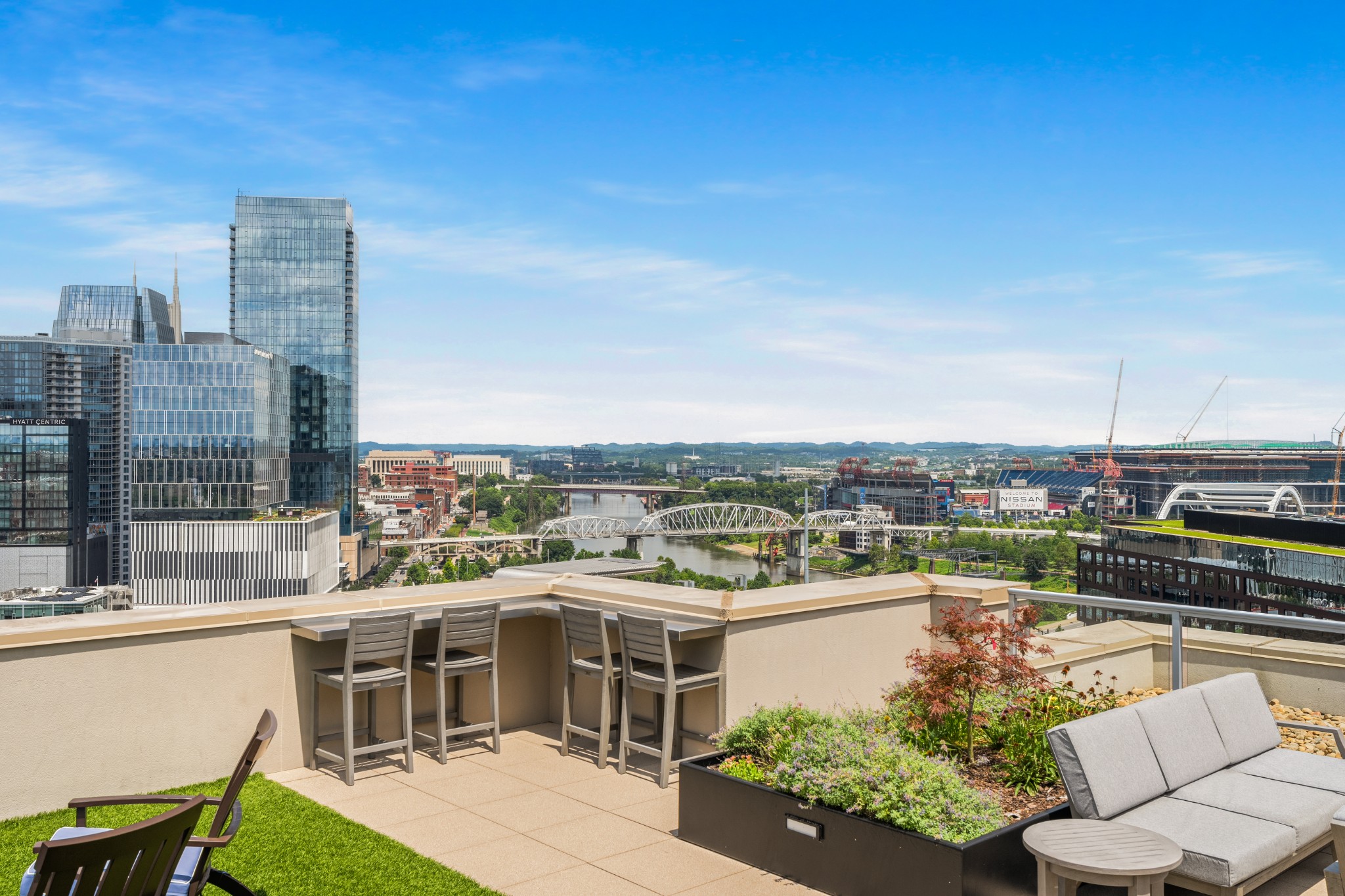 20 Rutledge St Unit: 303