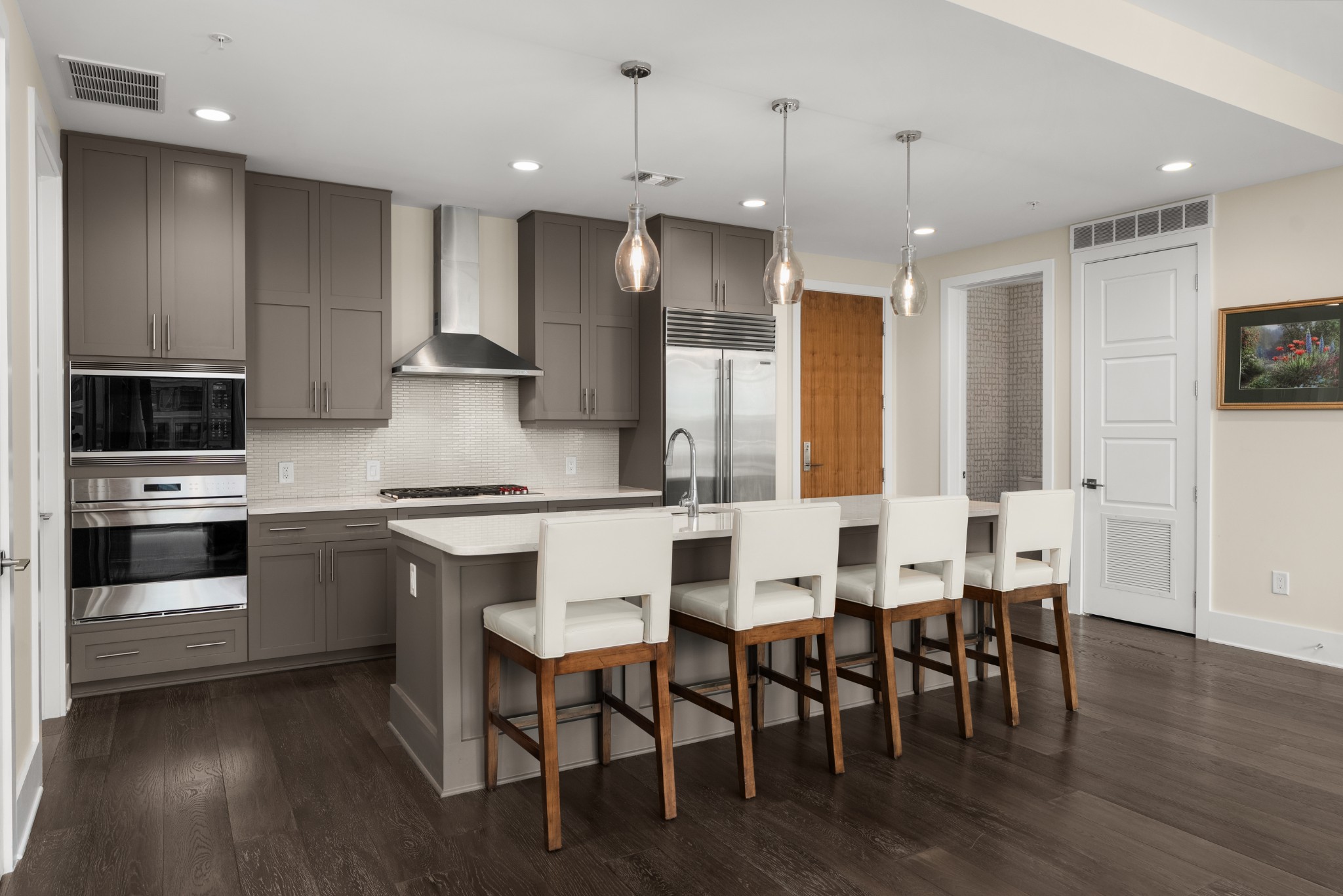 20 Rutledge St Unit: 303