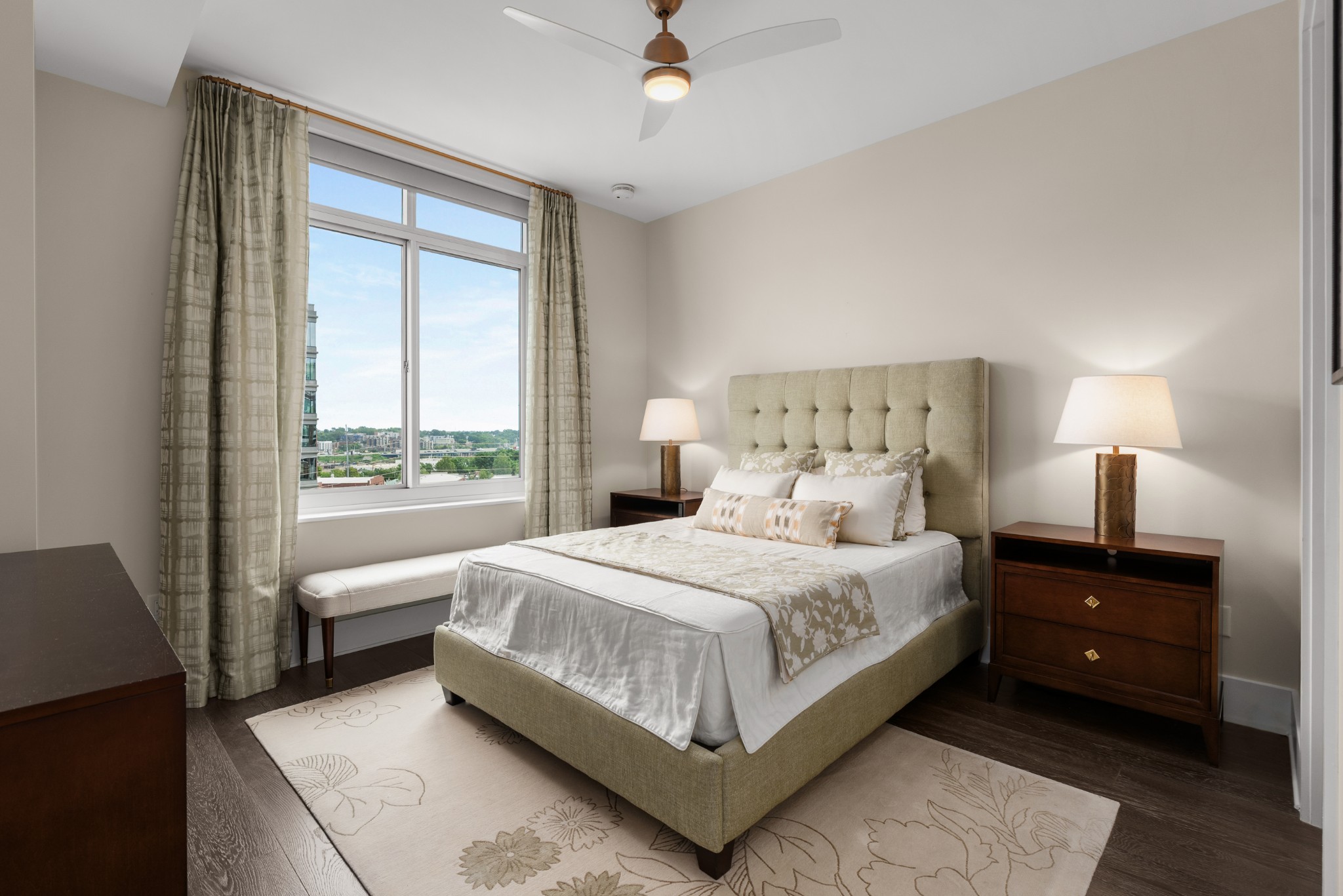 20 Rutledge St Unit: 303