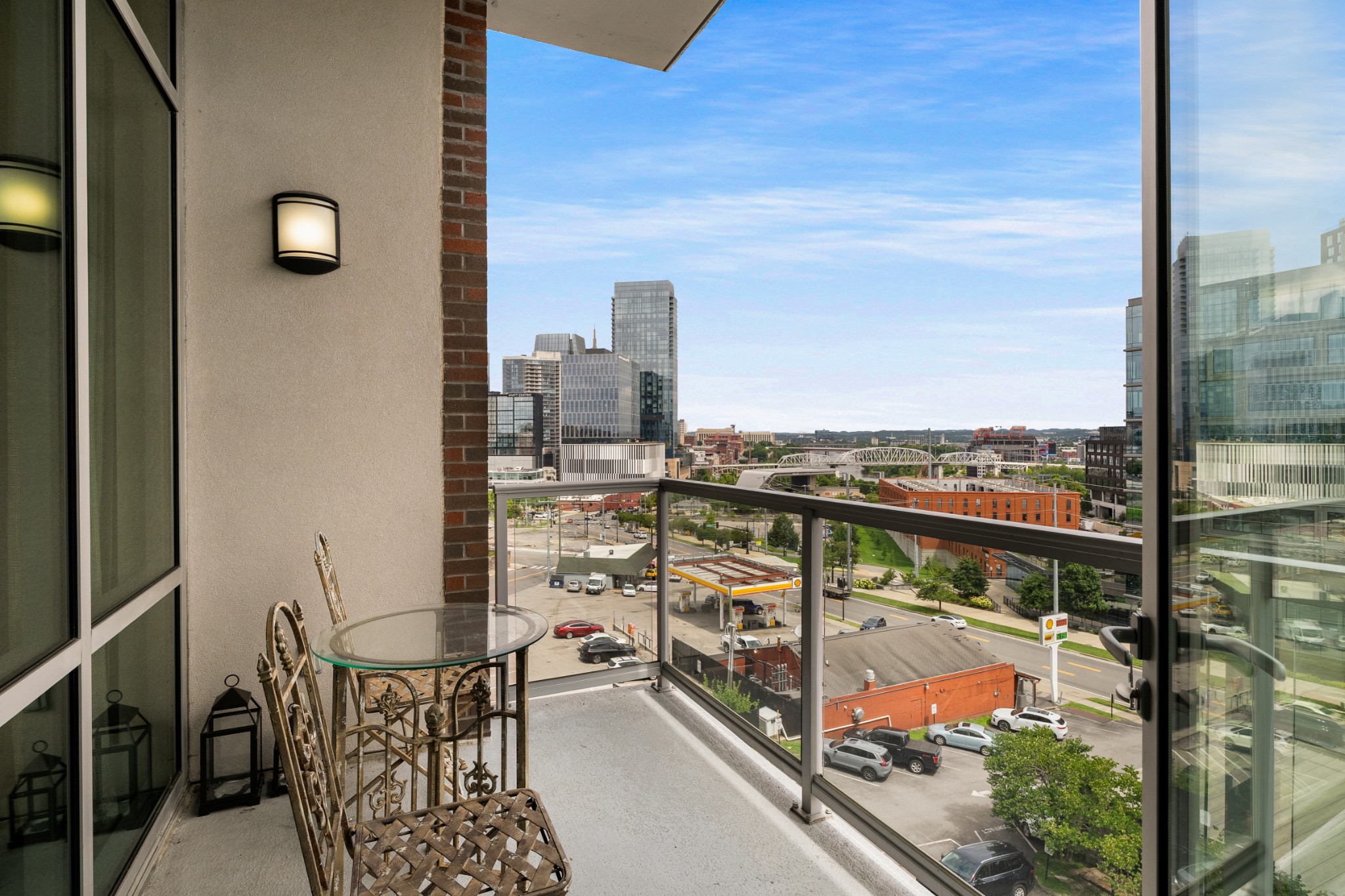 20 Rutledge St Unit: 303