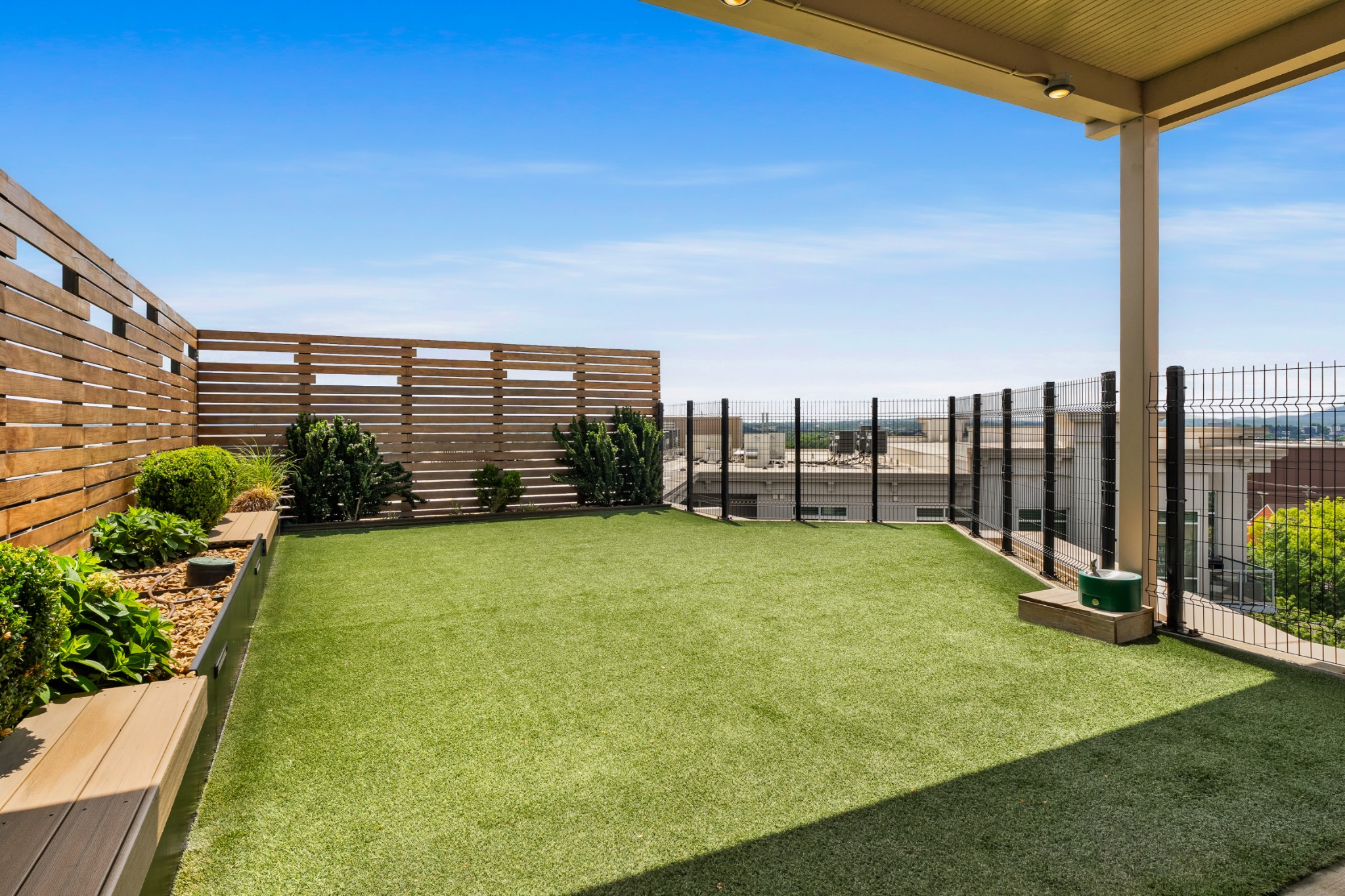 20 Rutledge St Unit: 303