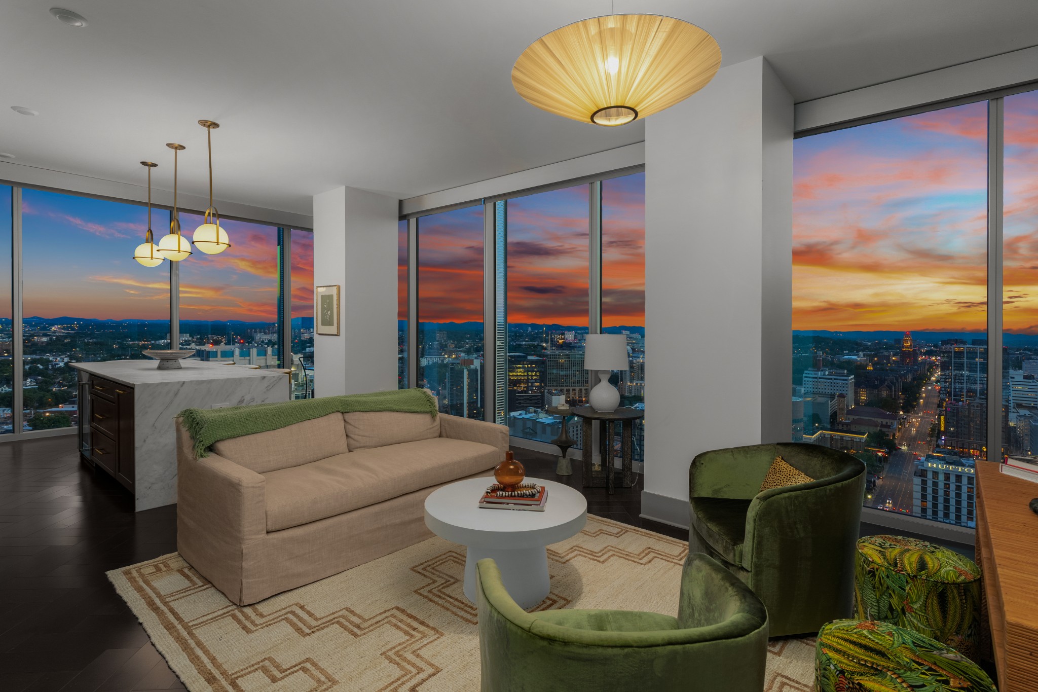 1616 West End Ave Unit: 2908