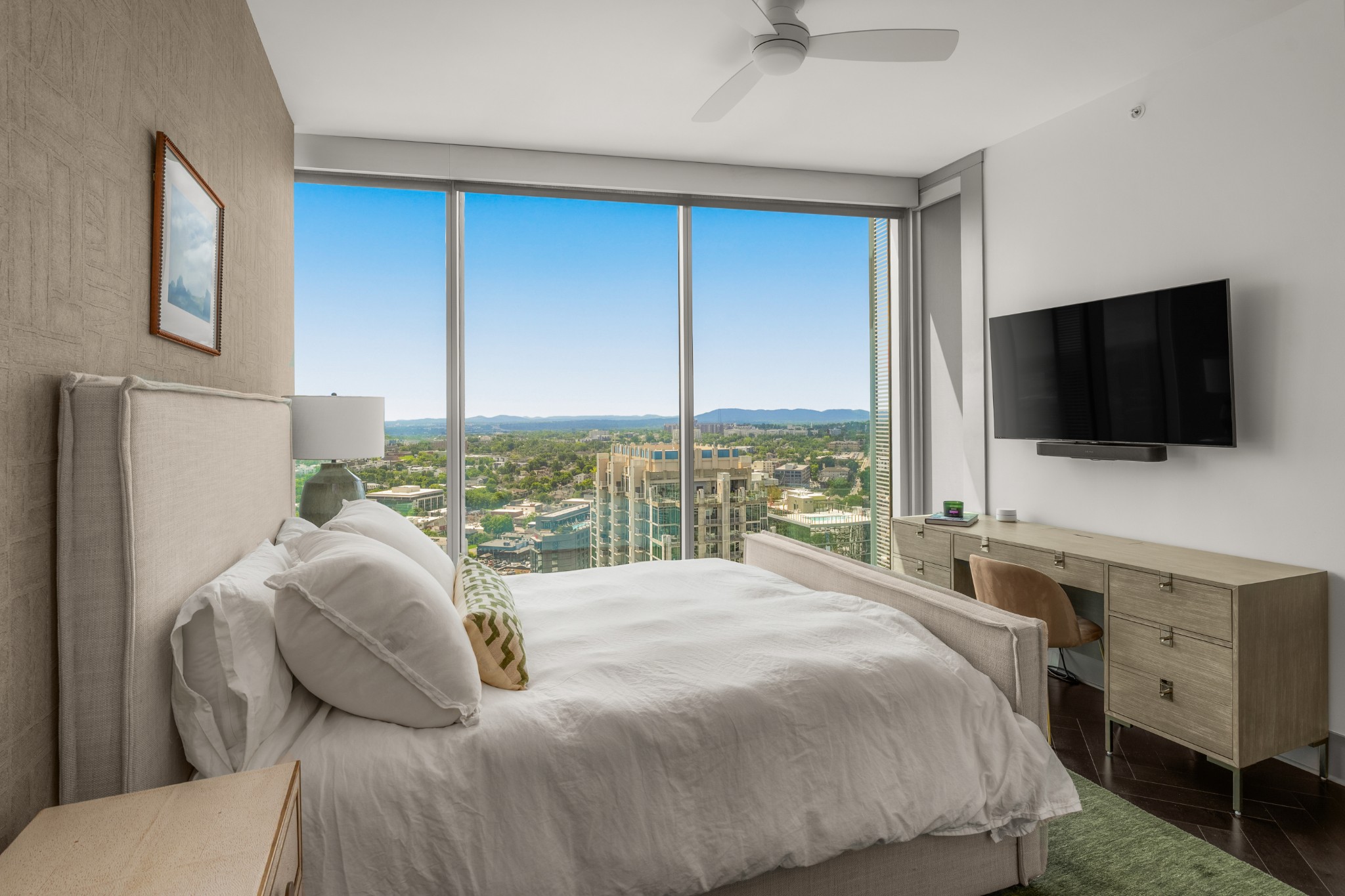 1616 West End Ave Unit: 2908