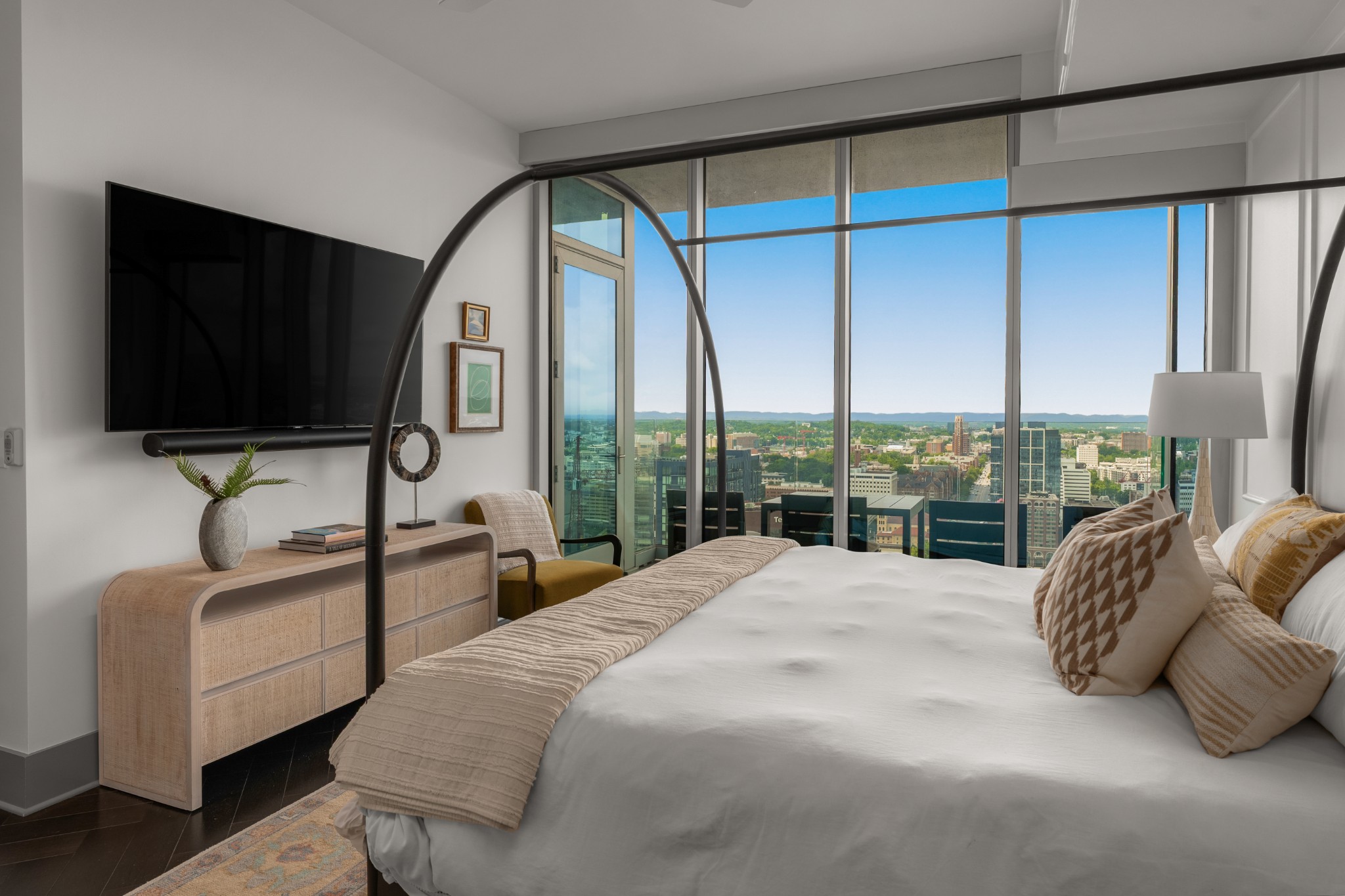 1616 West End Ave Unit: 2908