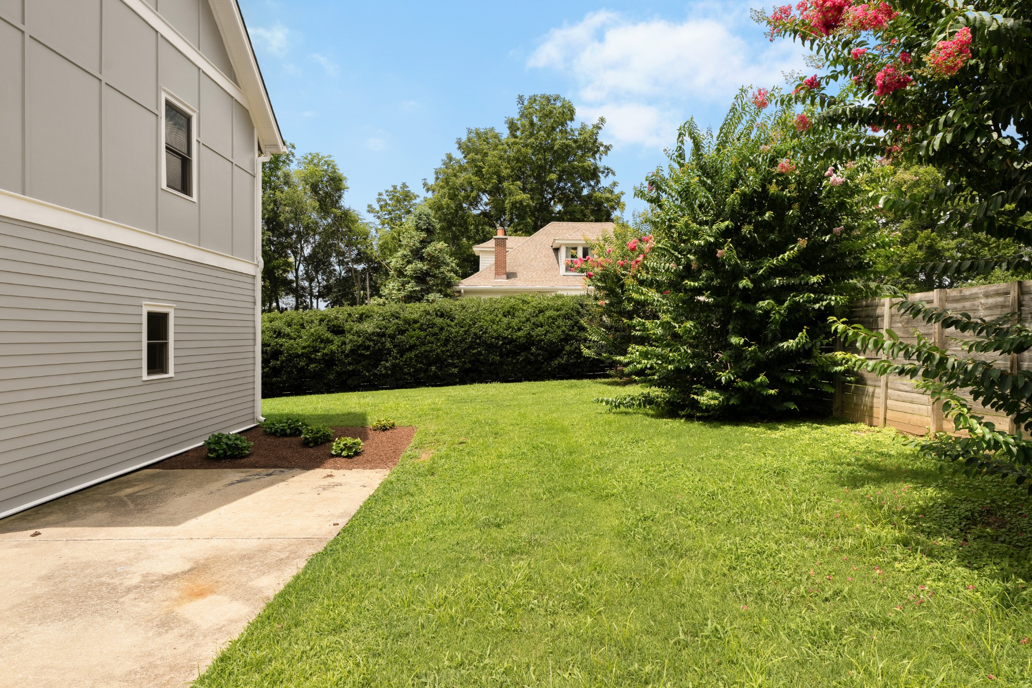 316 Rosebank Ave