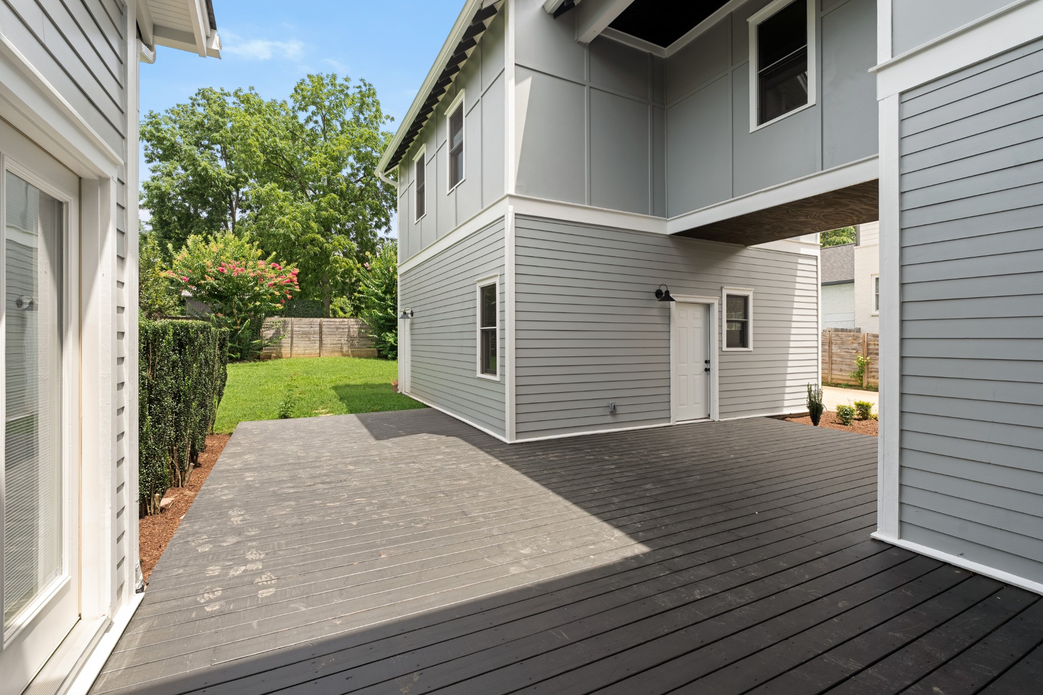316 Rosebank Ave