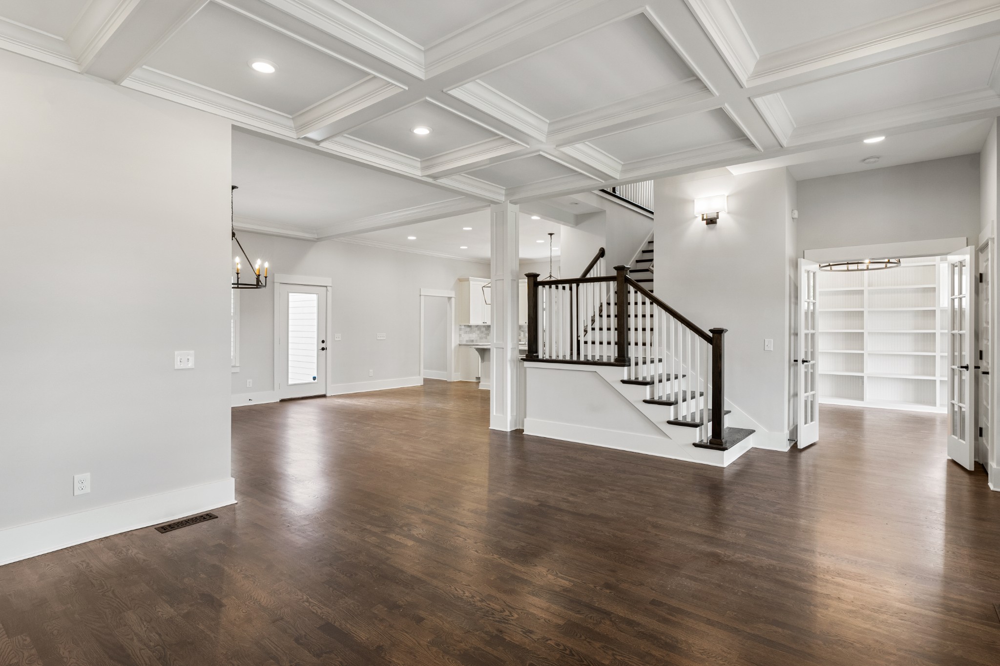 316 Rosebank Ave