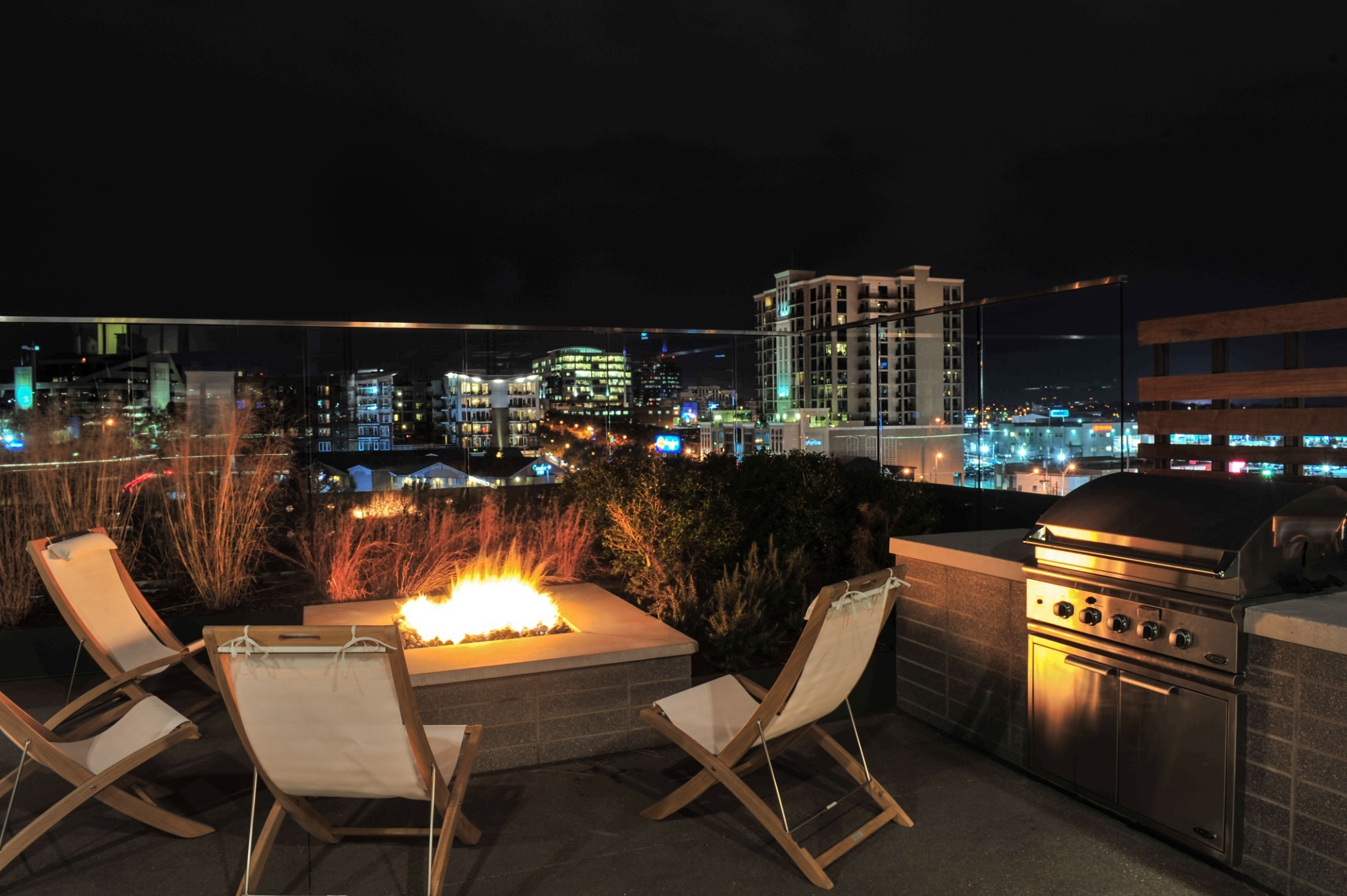 1212 Laurel St Unit: 609