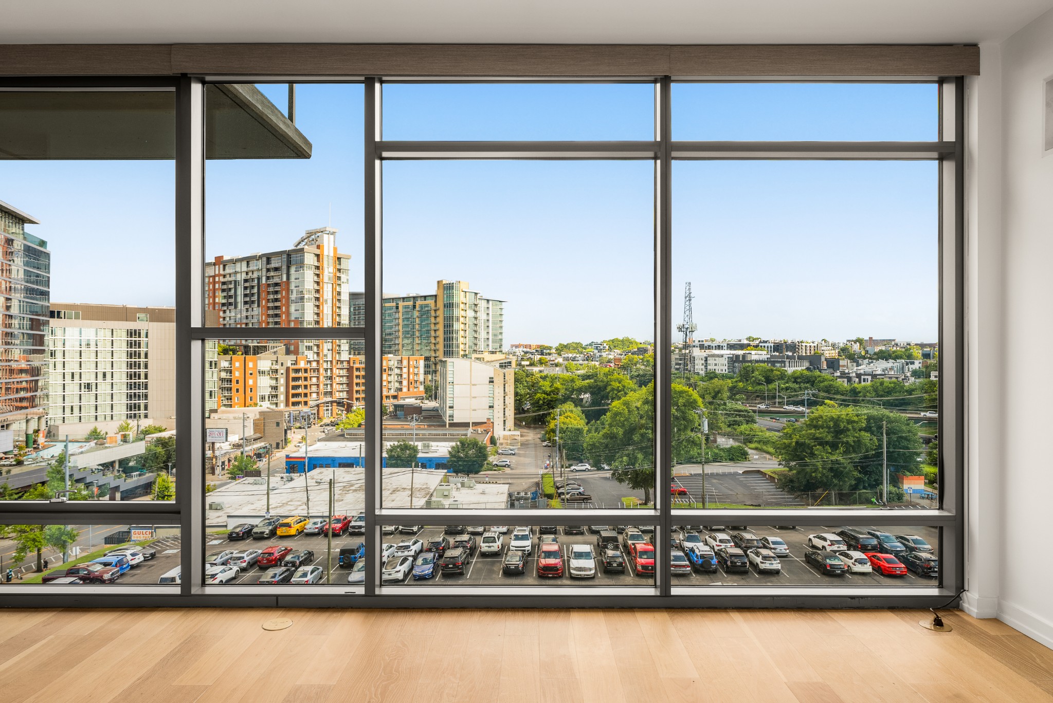 1212 Laurel St Unit: 609