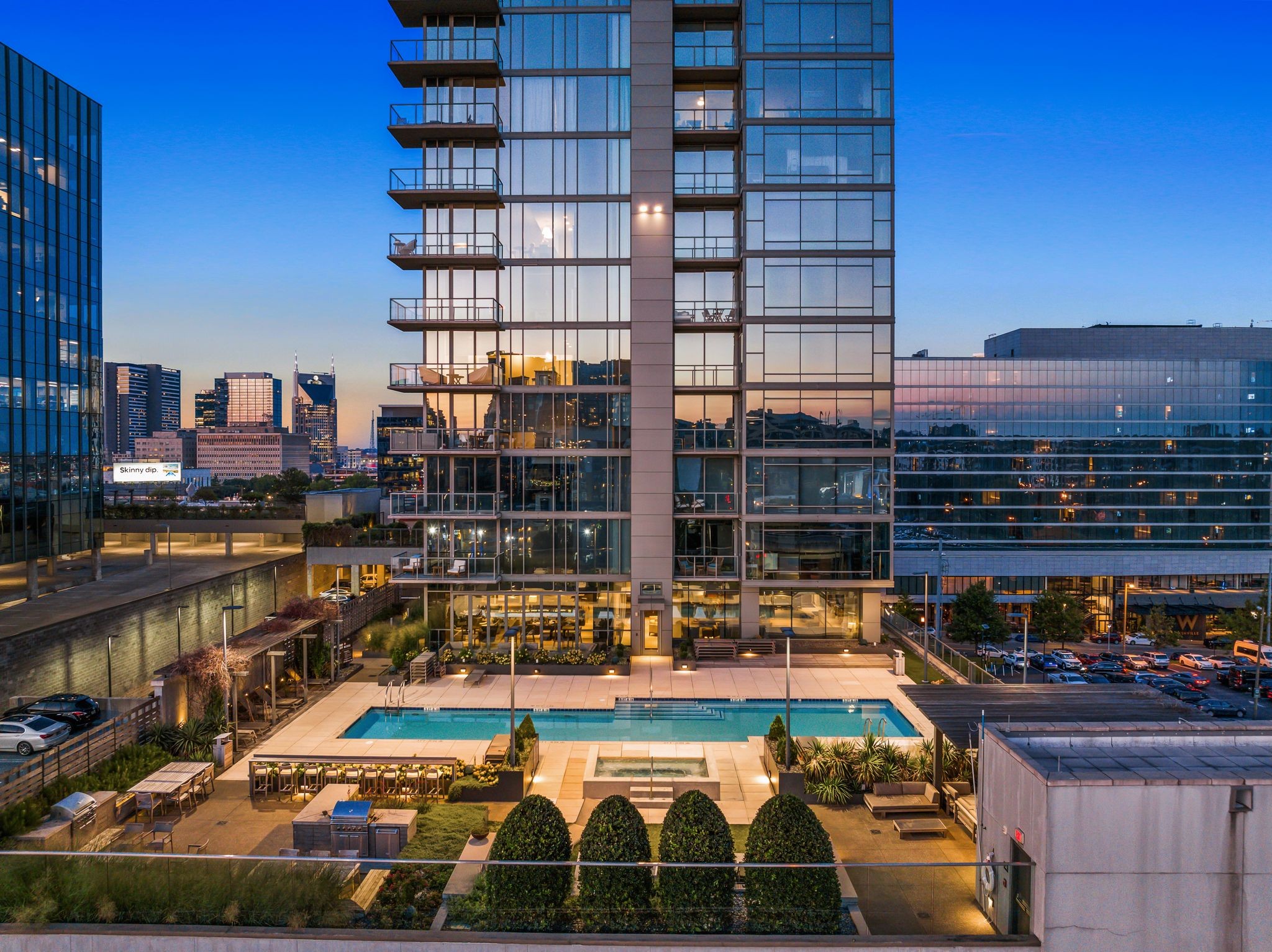 1212 Laurel St Unit: 609