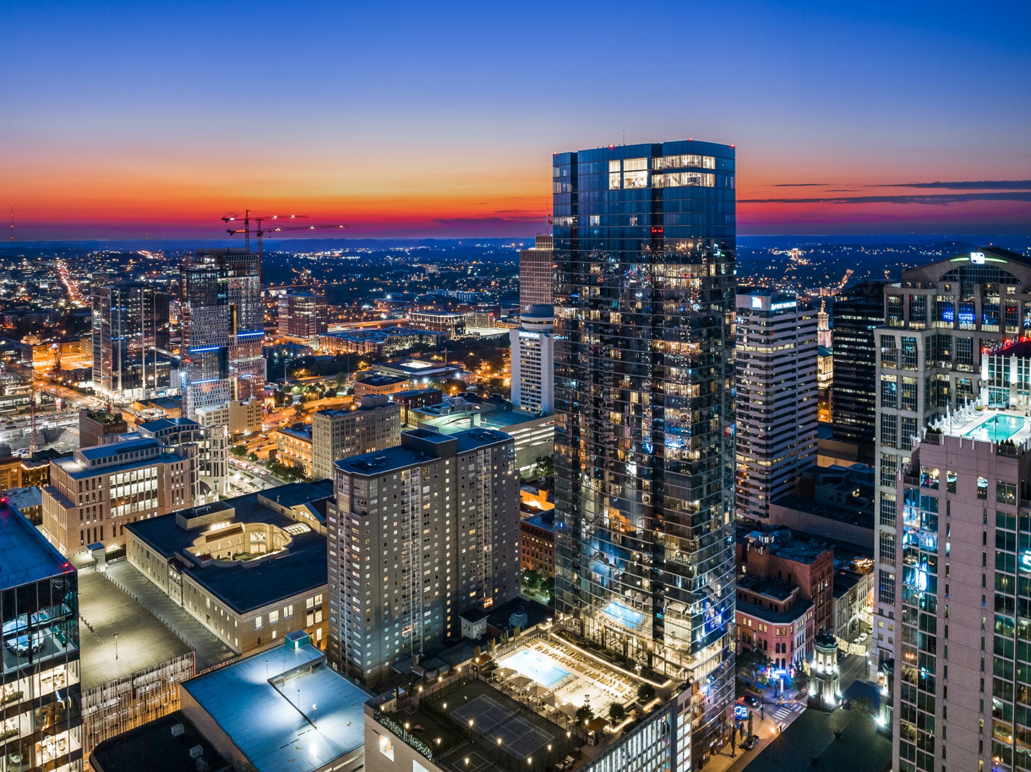 515 Church St Unit: 3302