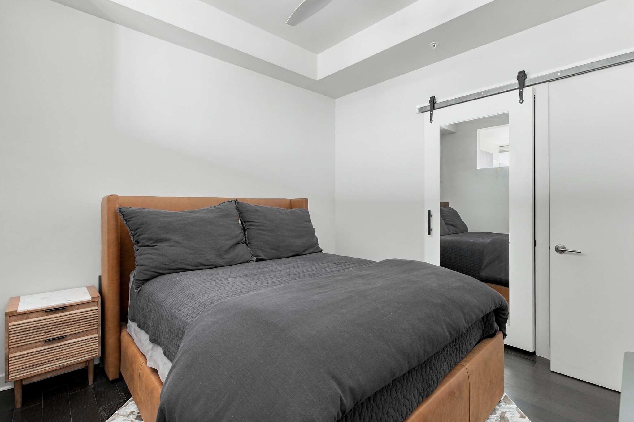 515 Church St Unit: 3302