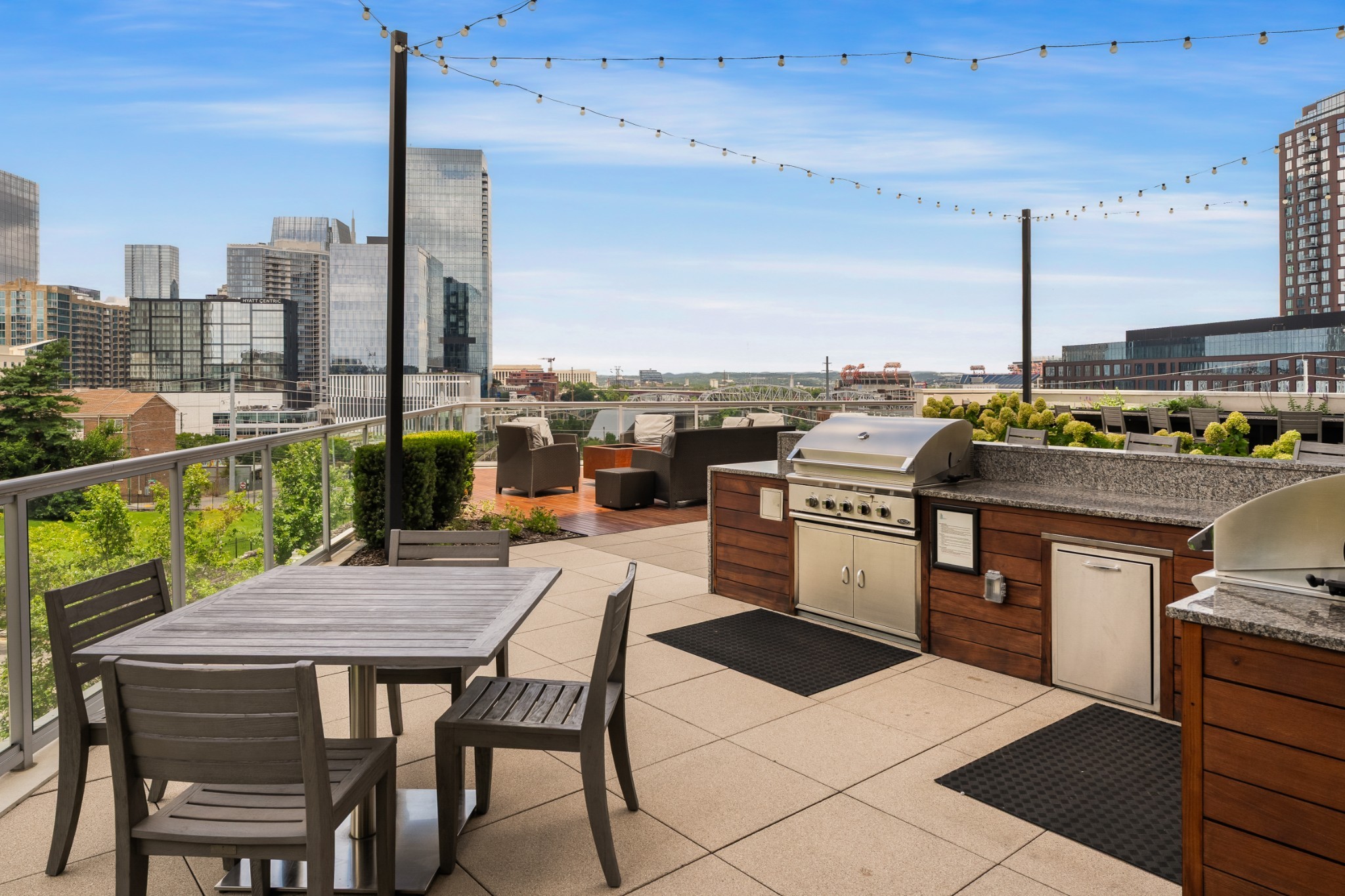 20 Rutledge St Unit: 303