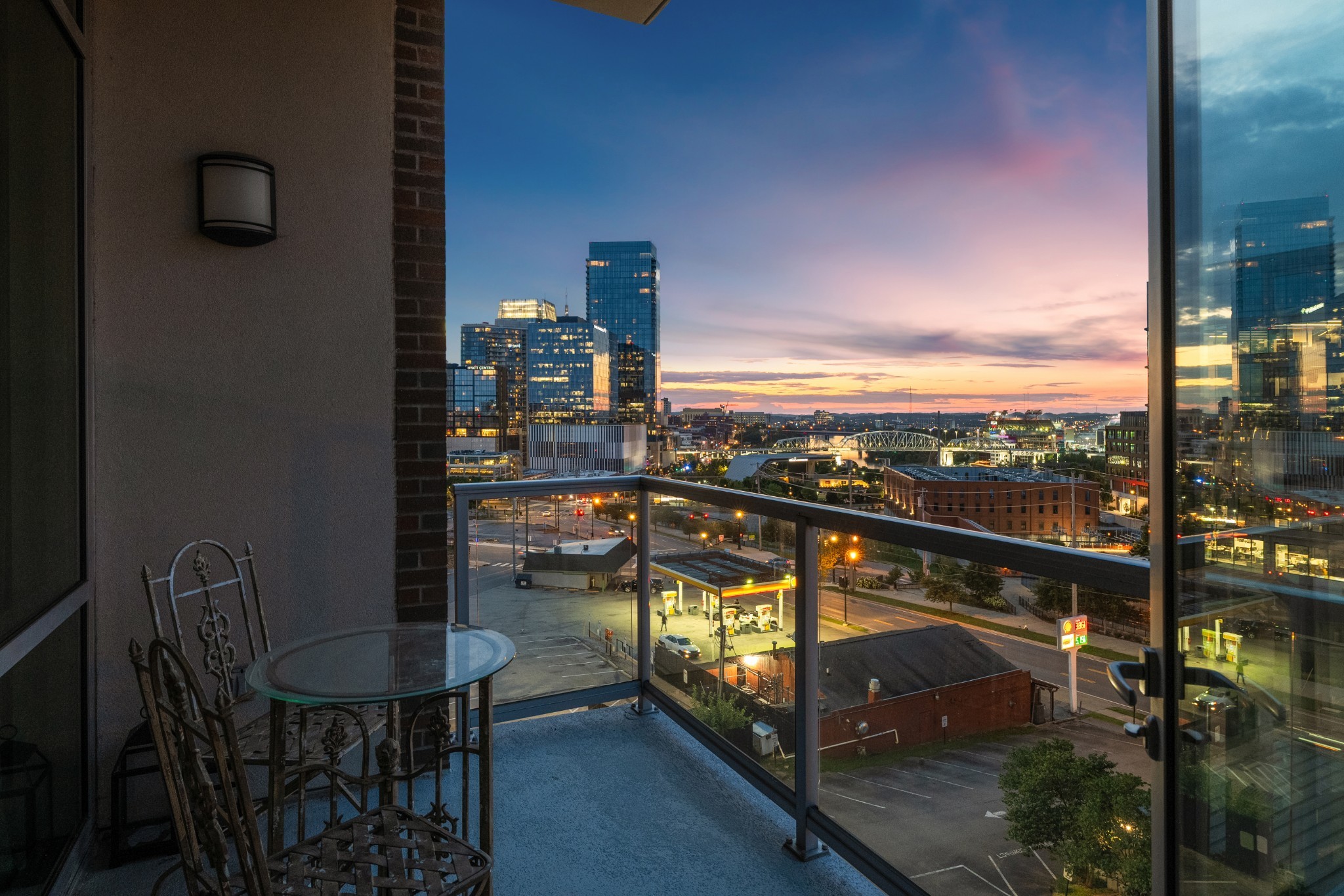 20 Rutledge St Unit: 303