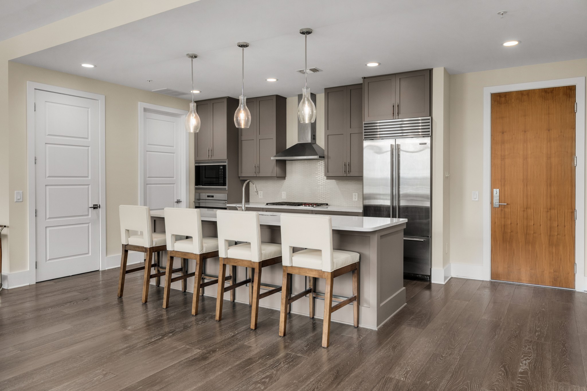 20 Rutledge St Unit: 303