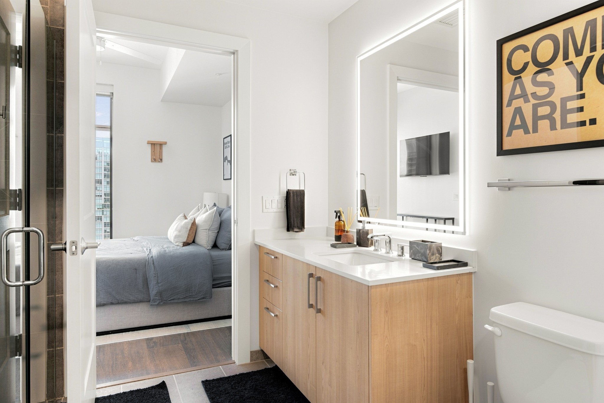1212 Demonbreun St Unit: 1811