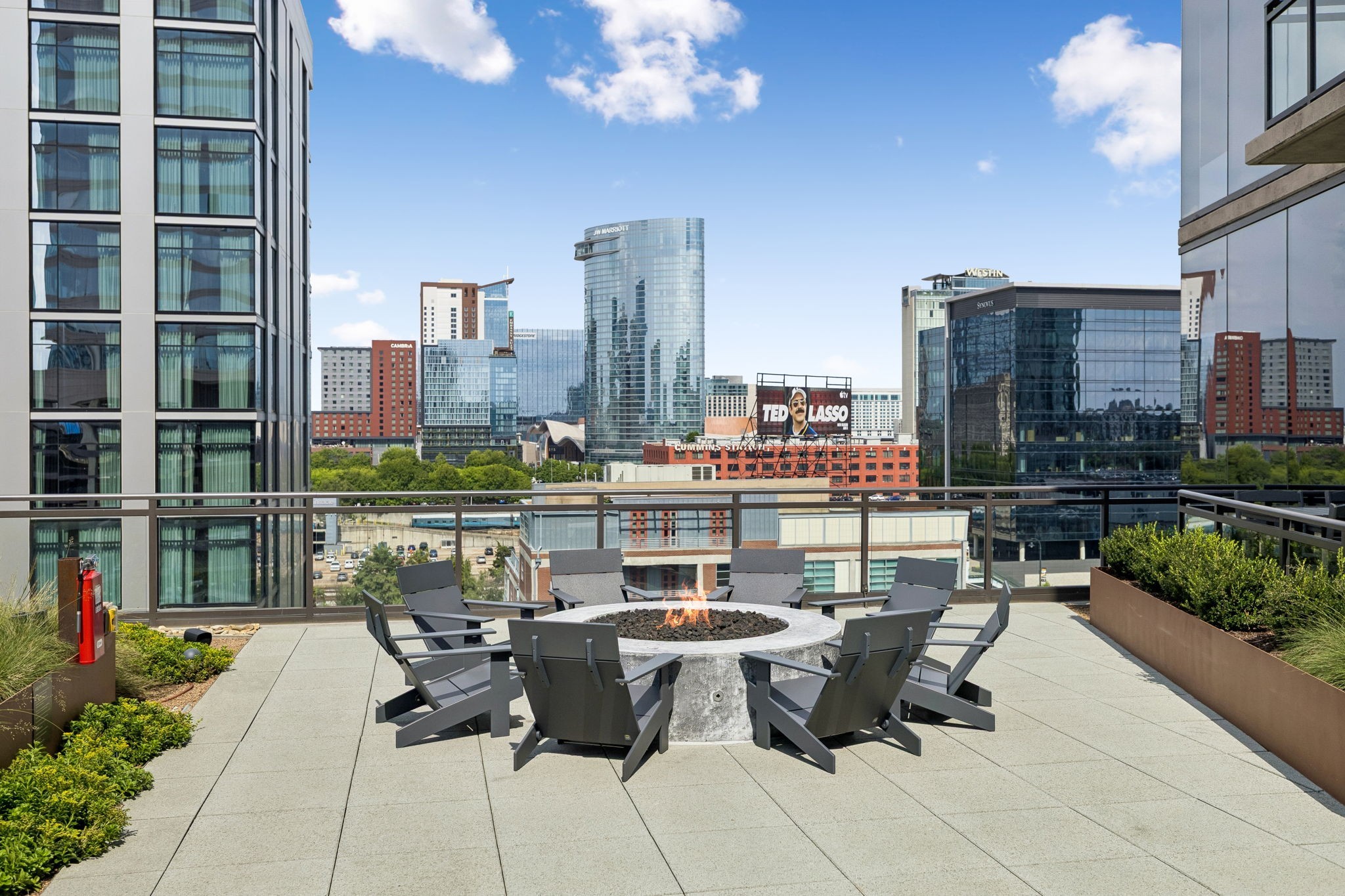 1212 Demonbreun St Unit: 1811