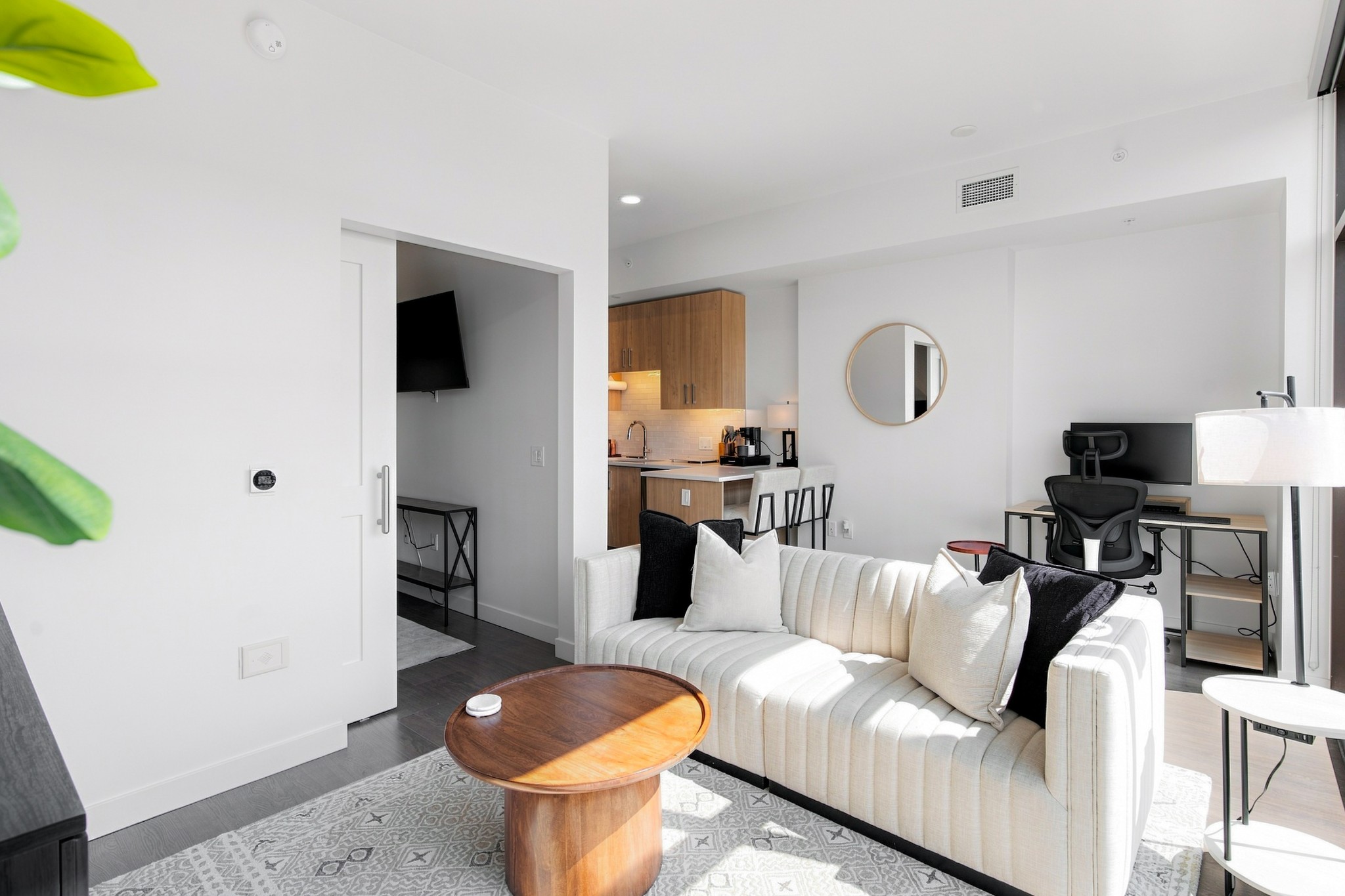 1212 Demonbreun St Unit: 1804