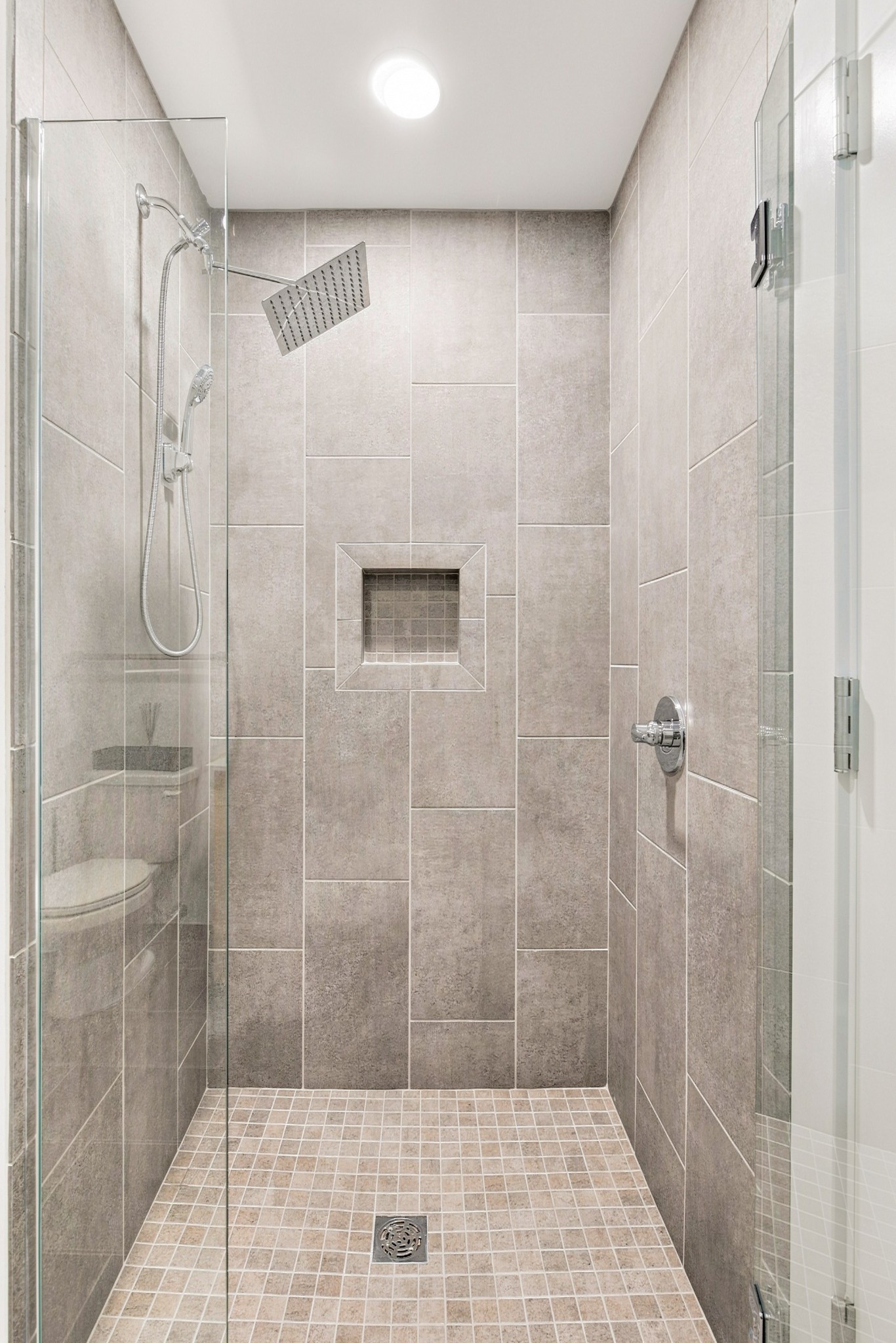 1212 Demonbreun St Unit: 1804