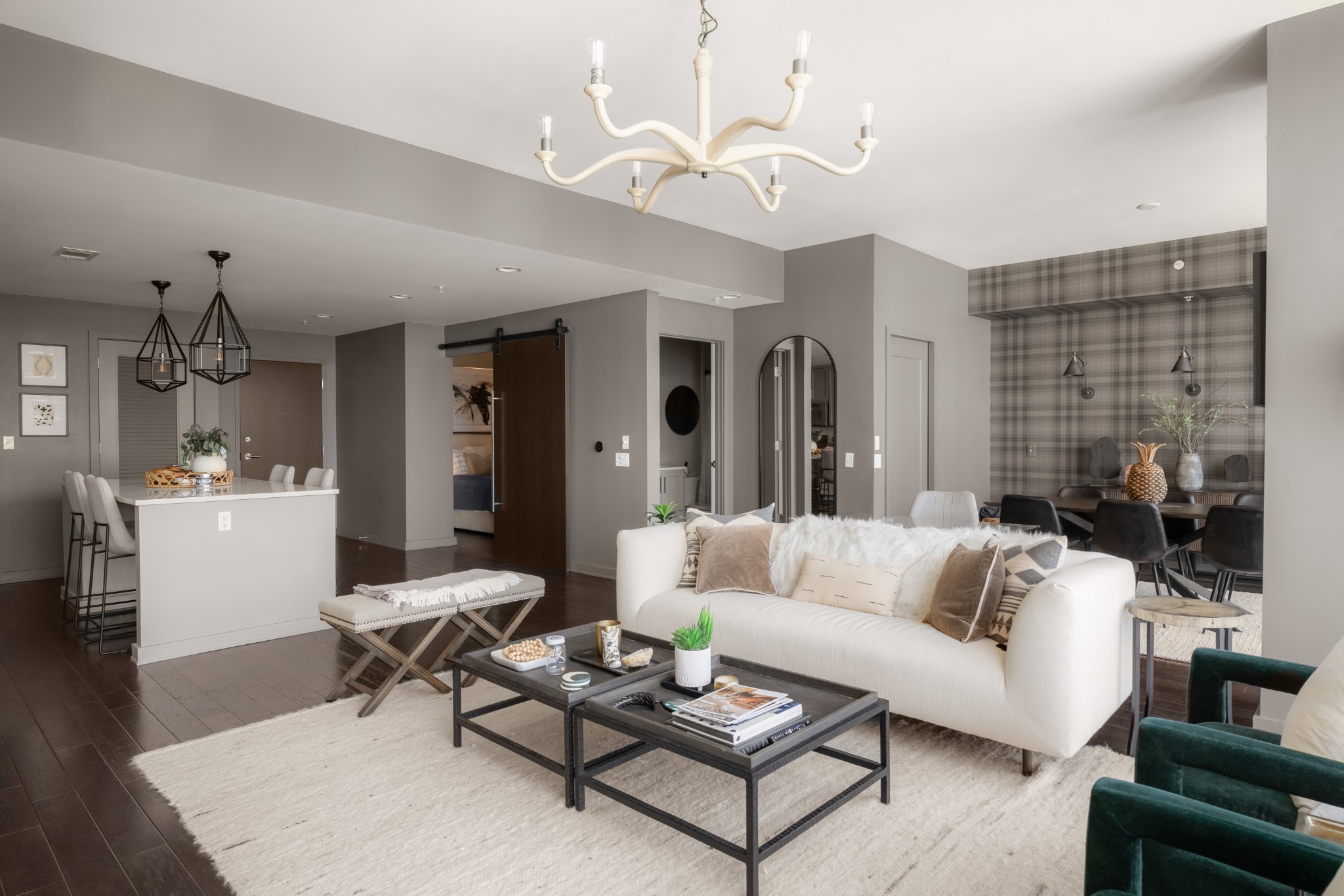 1212 Laurel St Unit: 1704